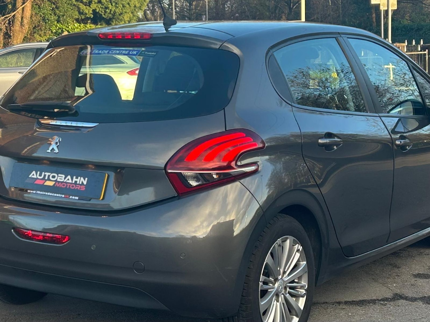 Used Peugeot 208 2018 for sale - 77016746: Photo 13