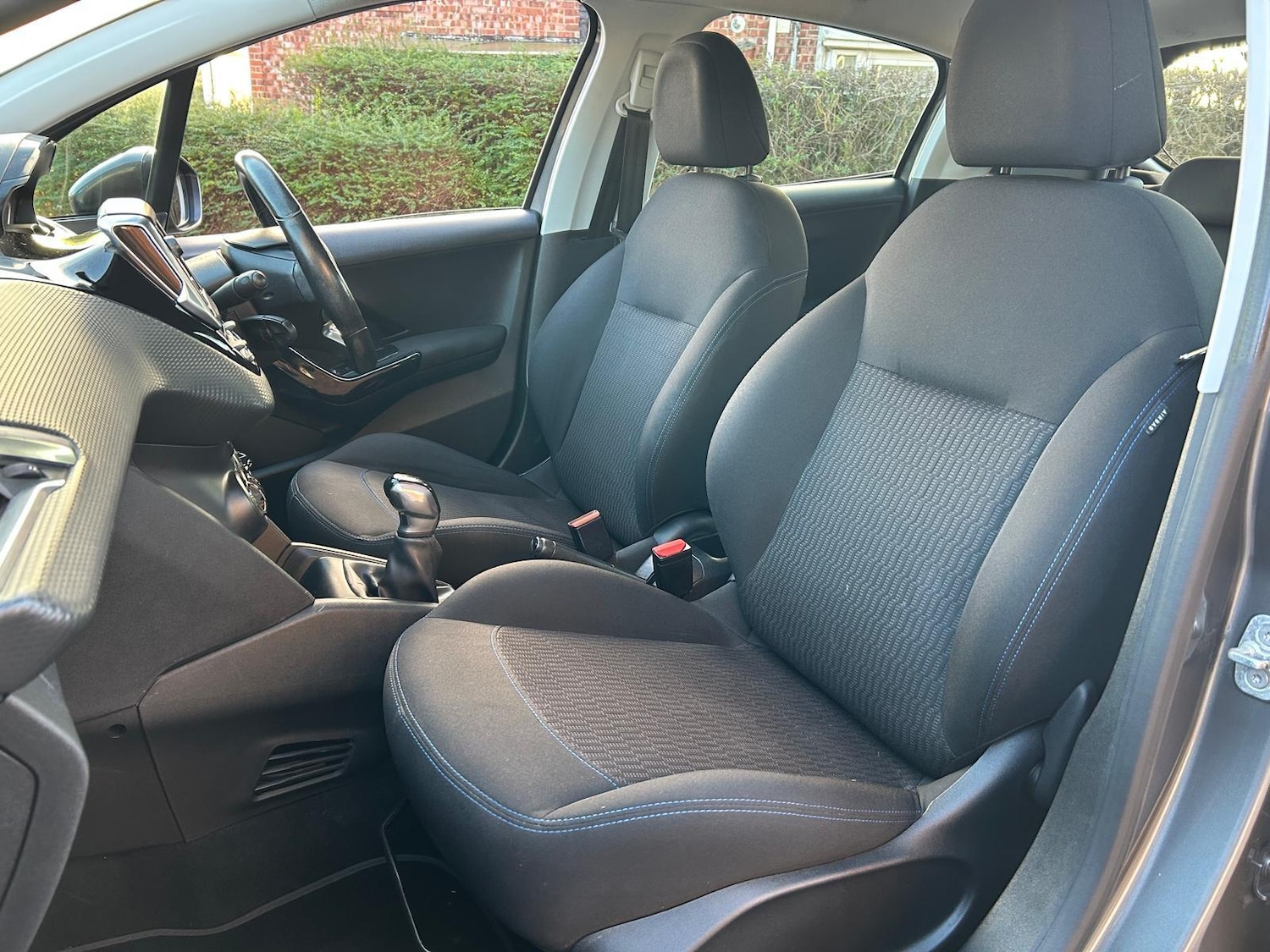 Used Peugeot 208 2018 for sale - 77016746: Photo 36