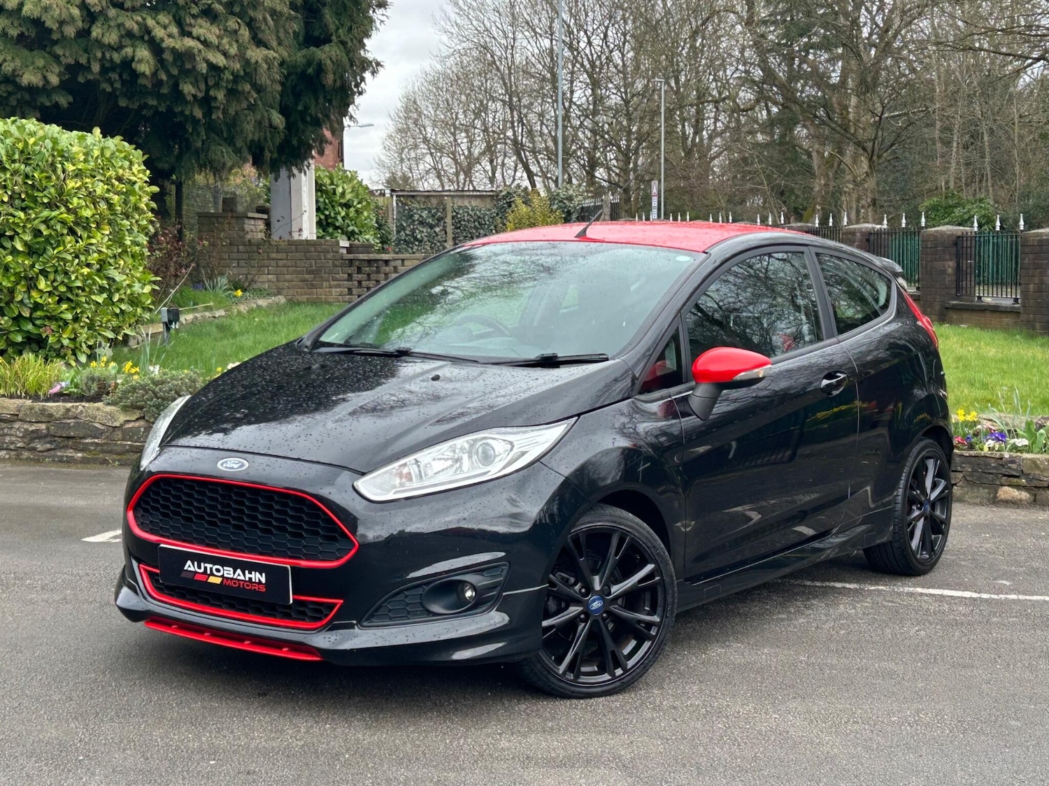 Used Ford Fiesta 2015 for sale - 77909123: Photo 1