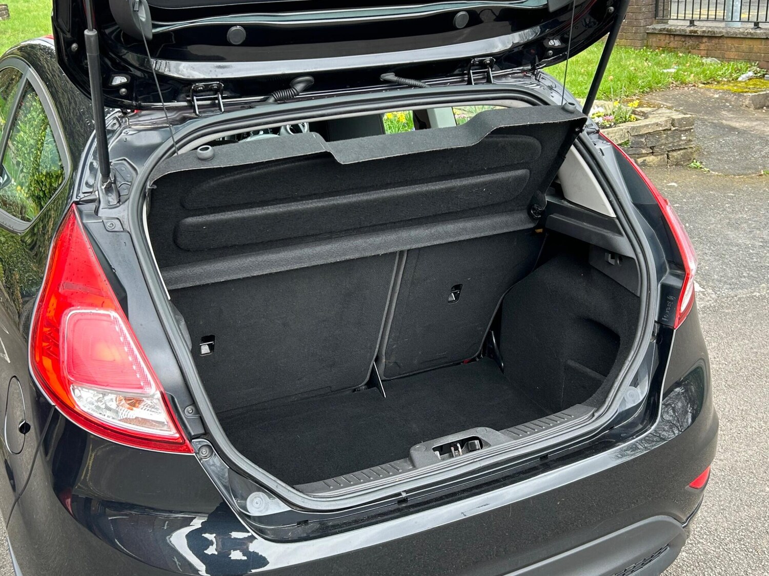 Used Ford Fiesta 2015 for sale - 77909123: Photo 26