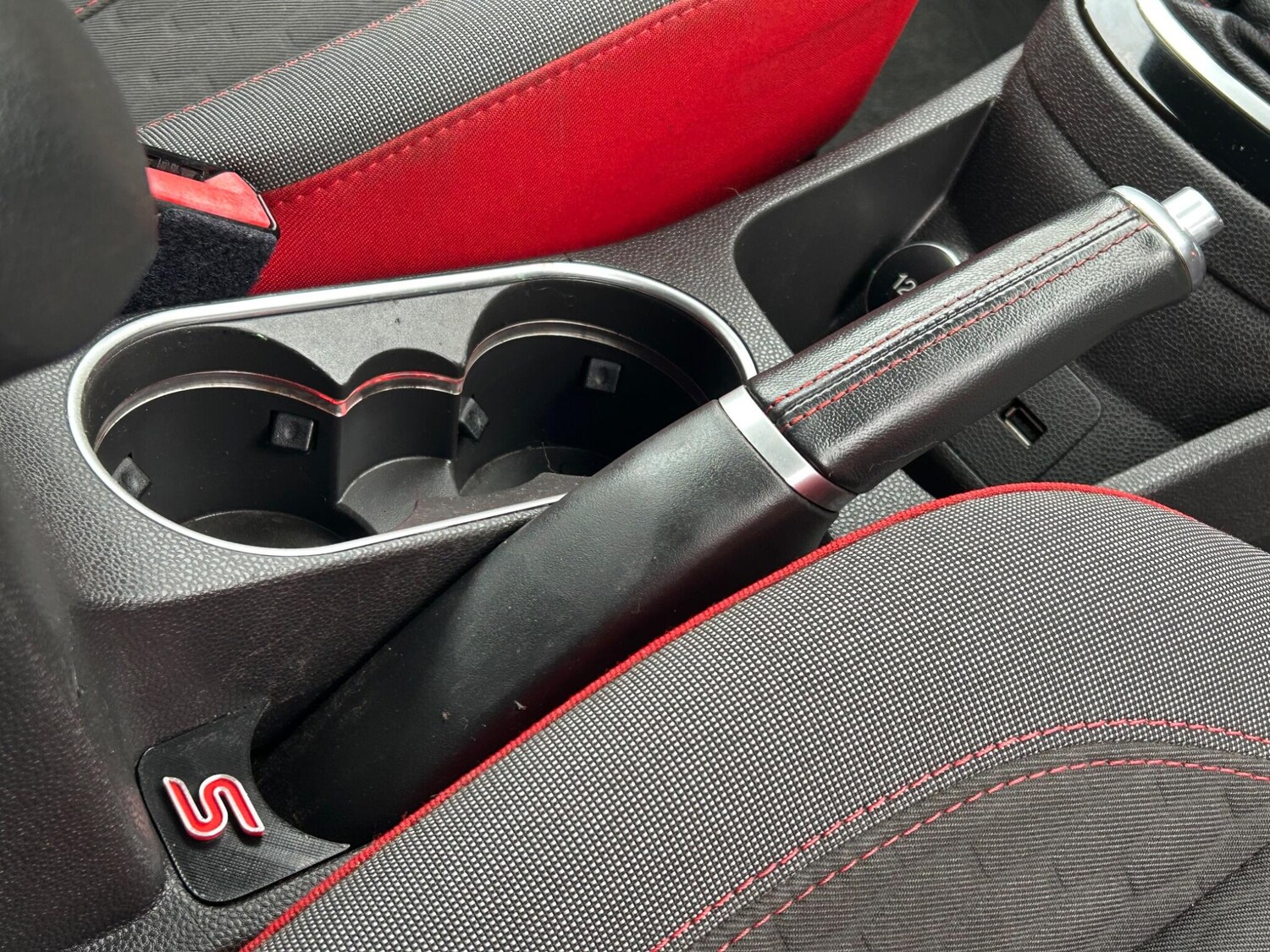 Used Ford Fiesta 2015 for sale - 77909123: Photo 41