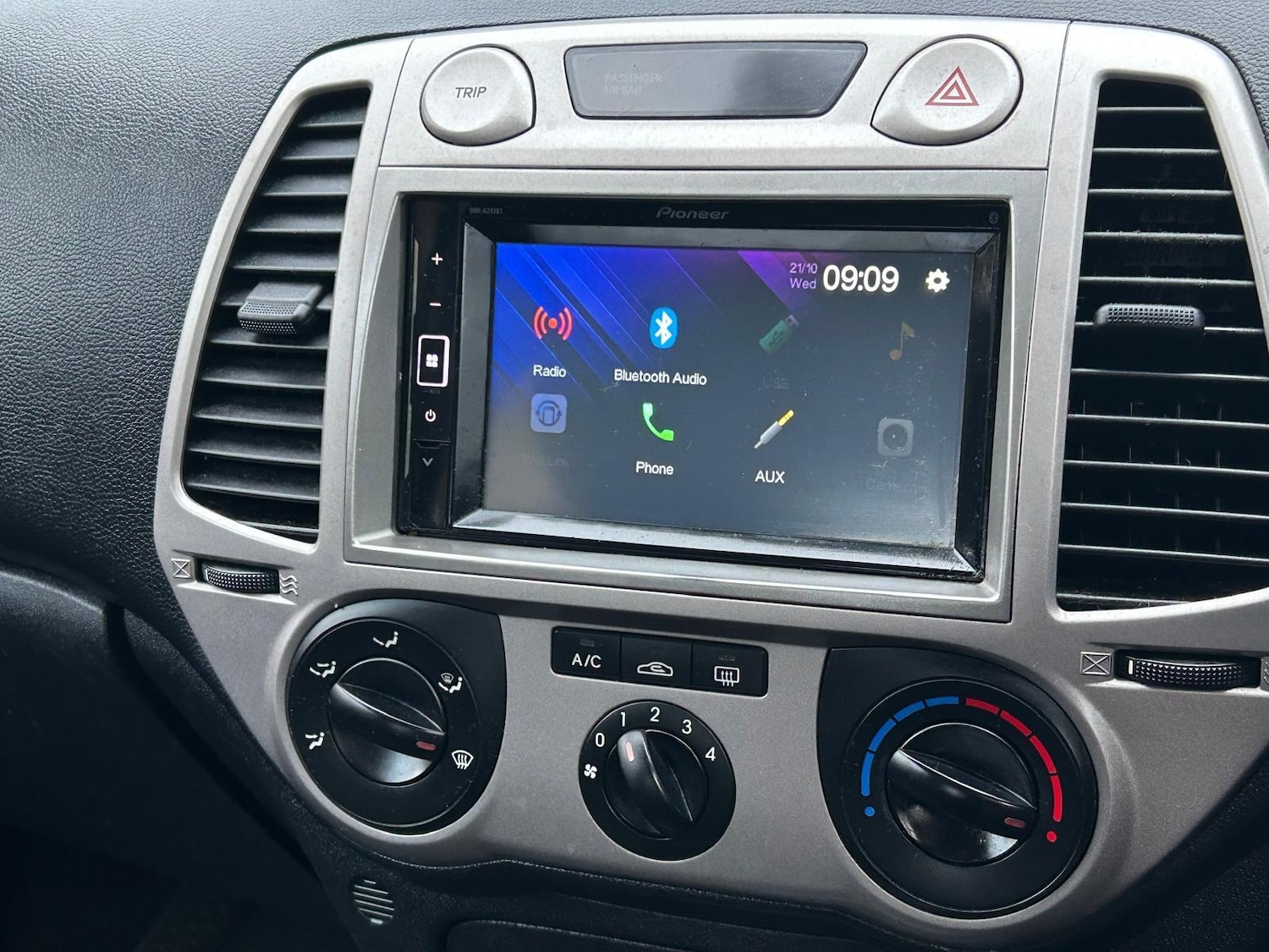 Used Hyundai i20 2009 for sale - 77082065: Photo 28