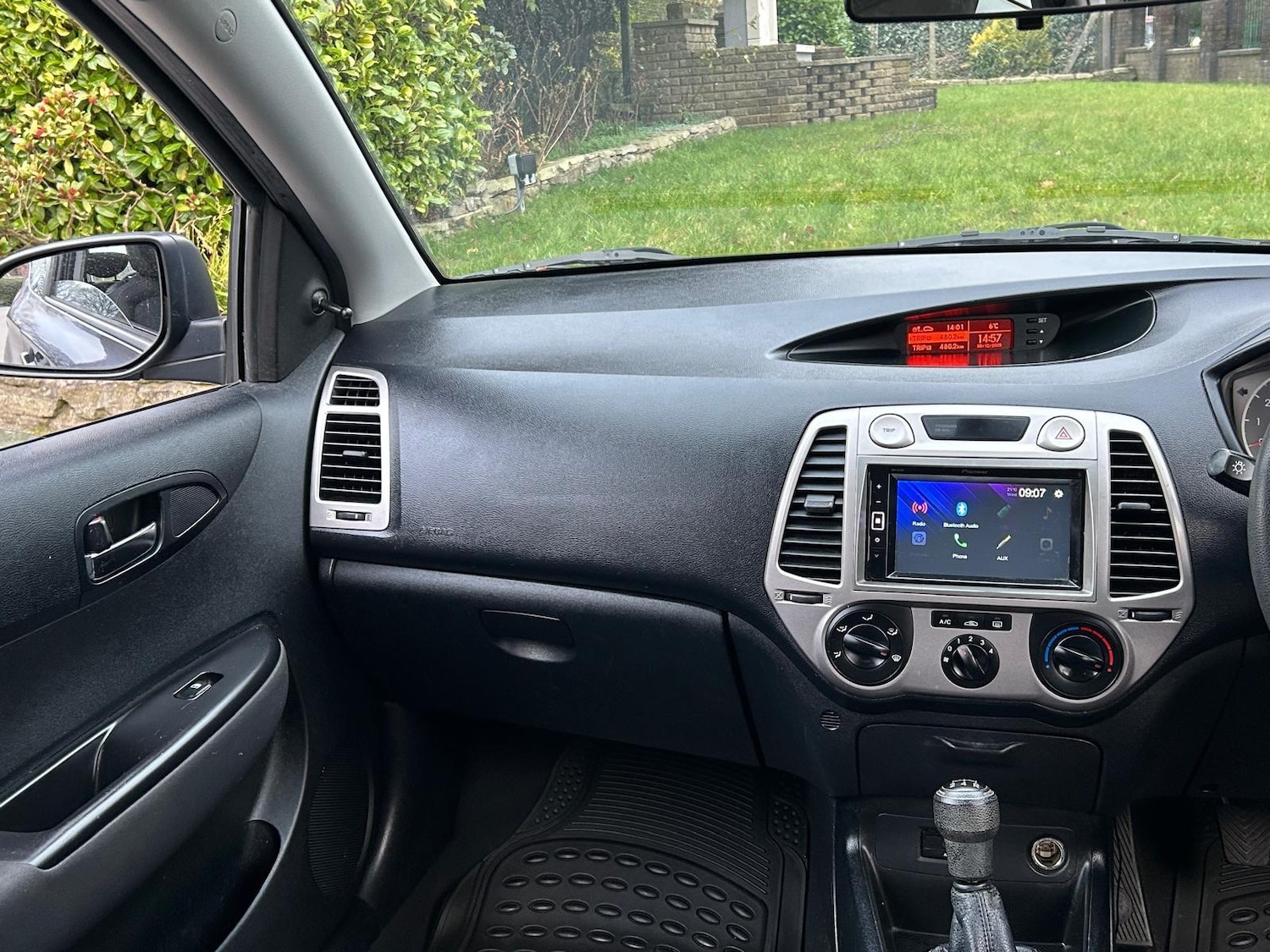 Used Hyundai i20 2009 for sale - 77082065: Photo 32