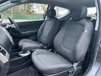 Used Hyundai i20 2009 for sale - 77082065: Photo