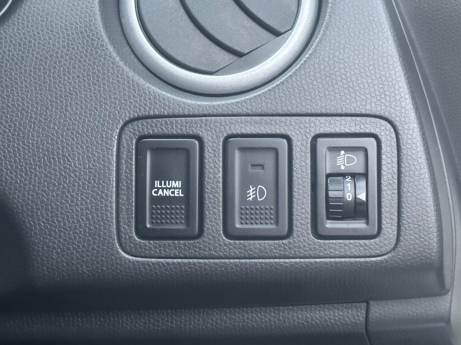 Used Suzuki Swift 2009 for sale - 77637802: Photo 43