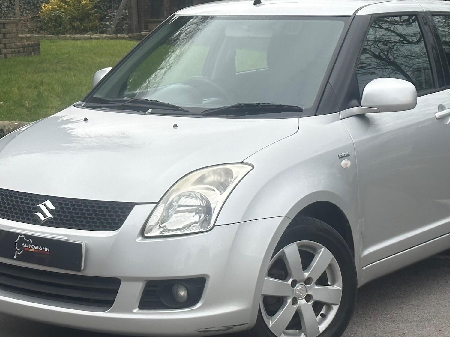 Used Suzuki Swift 2009 for sale - 77637802: Photo 5