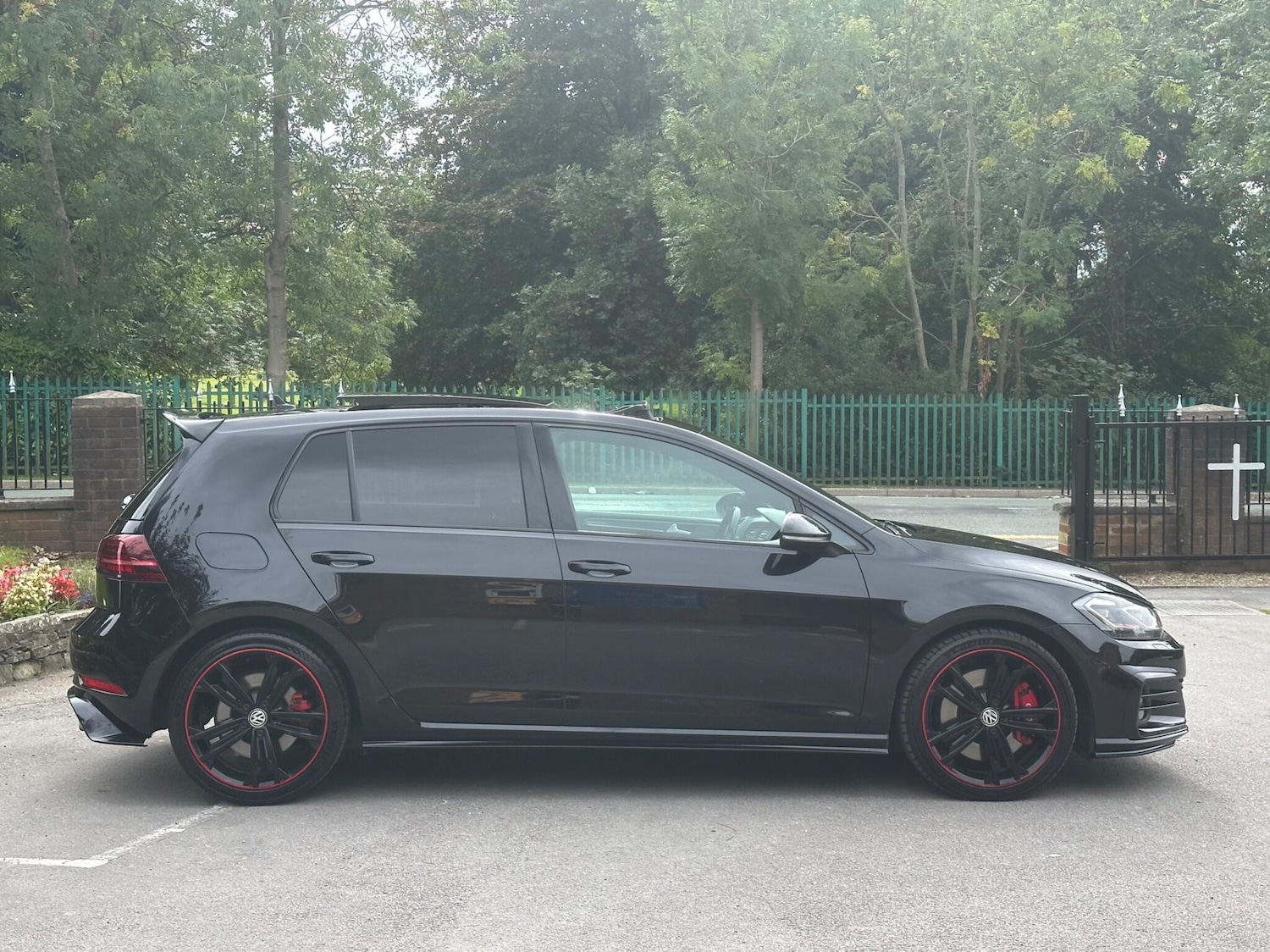 Used Volkswagen Golf 2018 for sale - 76094710: Photo 21