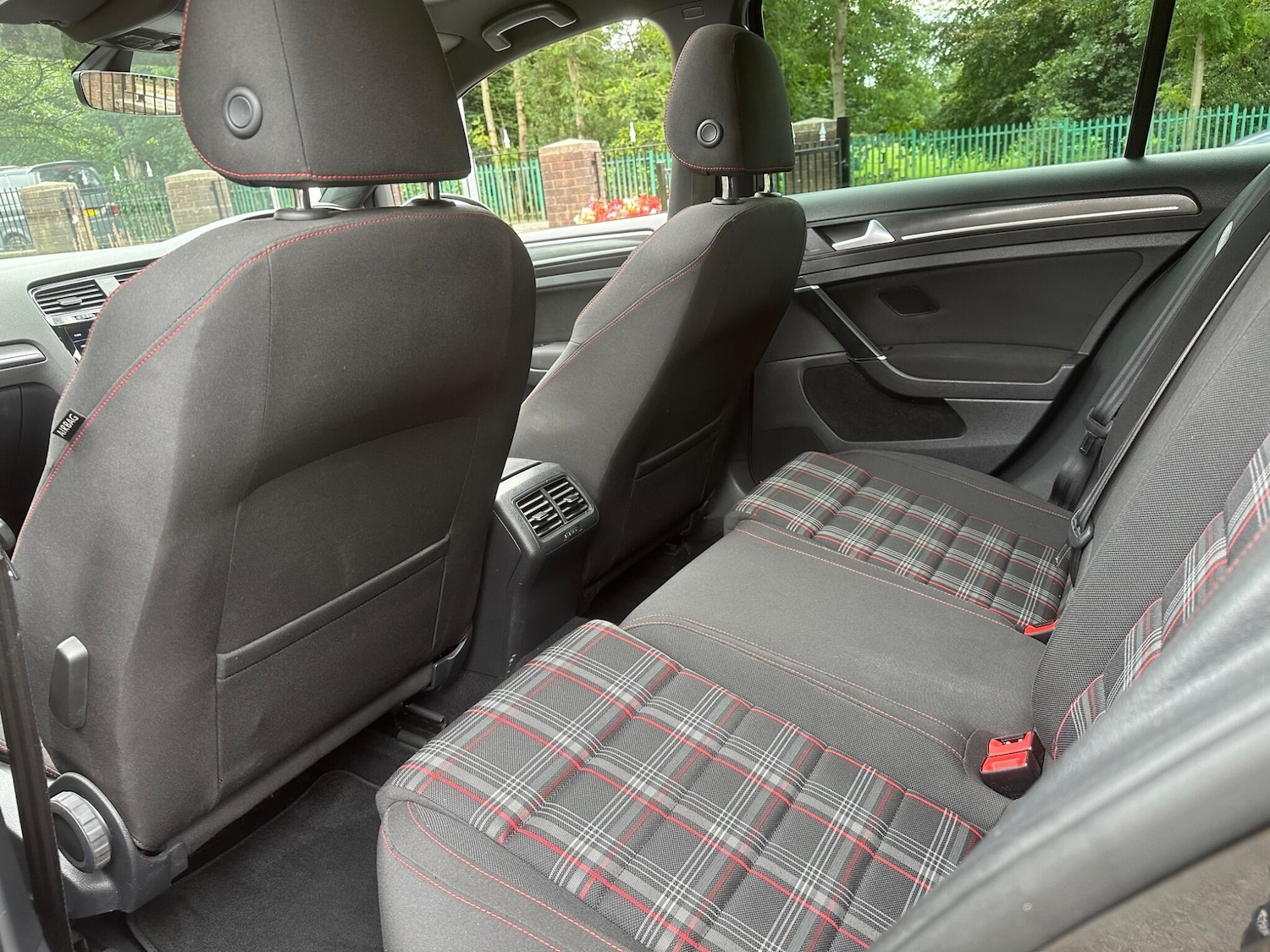 Used Volkswagen Golf 2018 for sale - 76094710: Photo 34