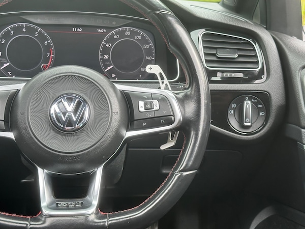 Used Volkswagen Golf 2018 for sale - 76094710: Photo 38