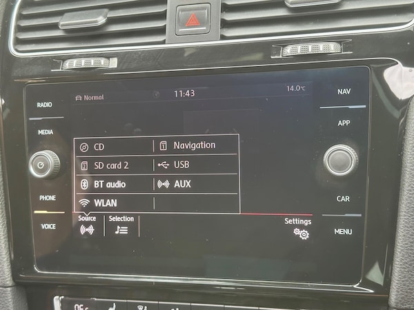 Used Volkswagen Golf 2018 for sale - 76094710: Photo 50