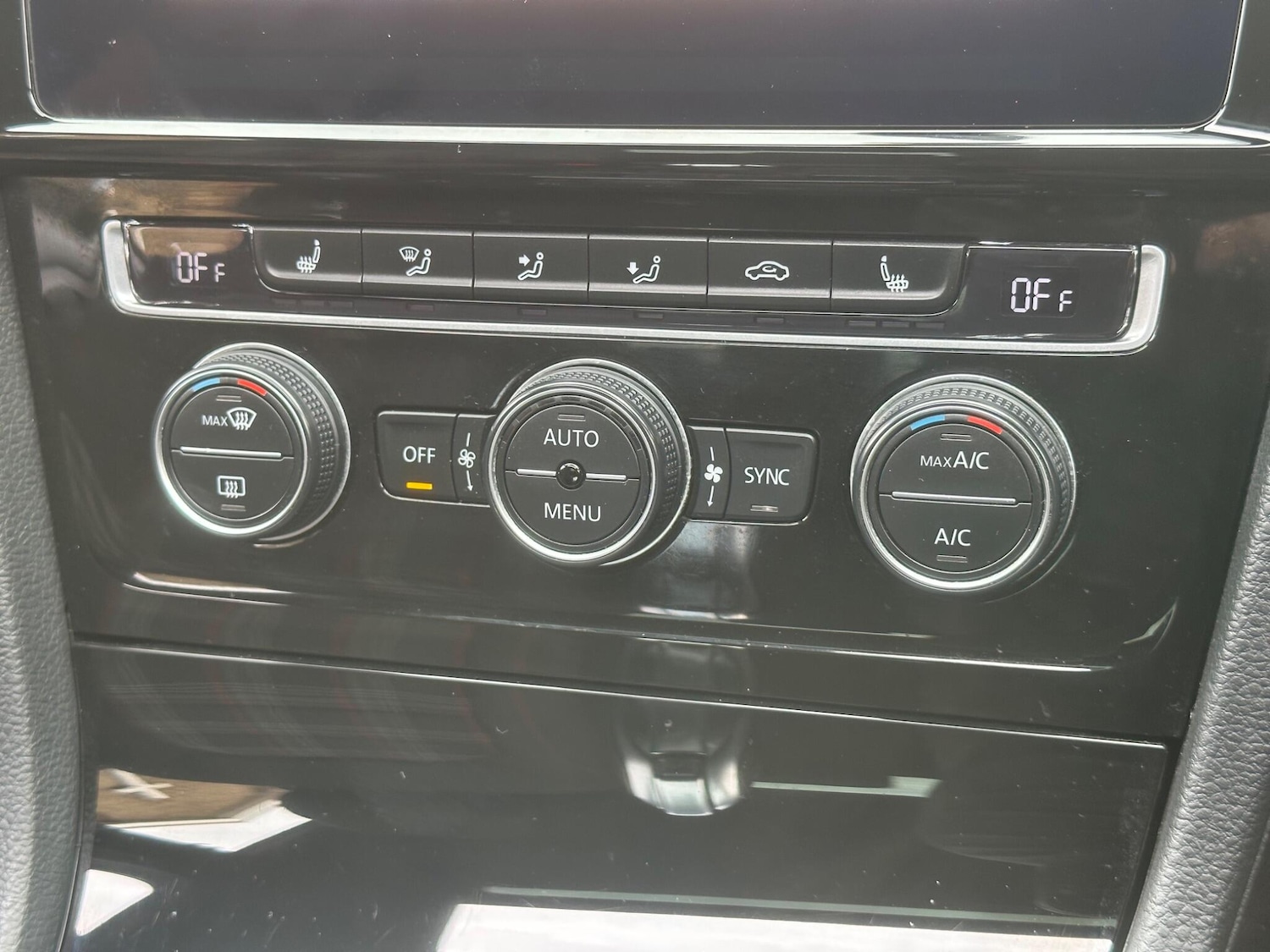 Used Volkswagen Golf 2018 for sale - 76094710: Photo 51