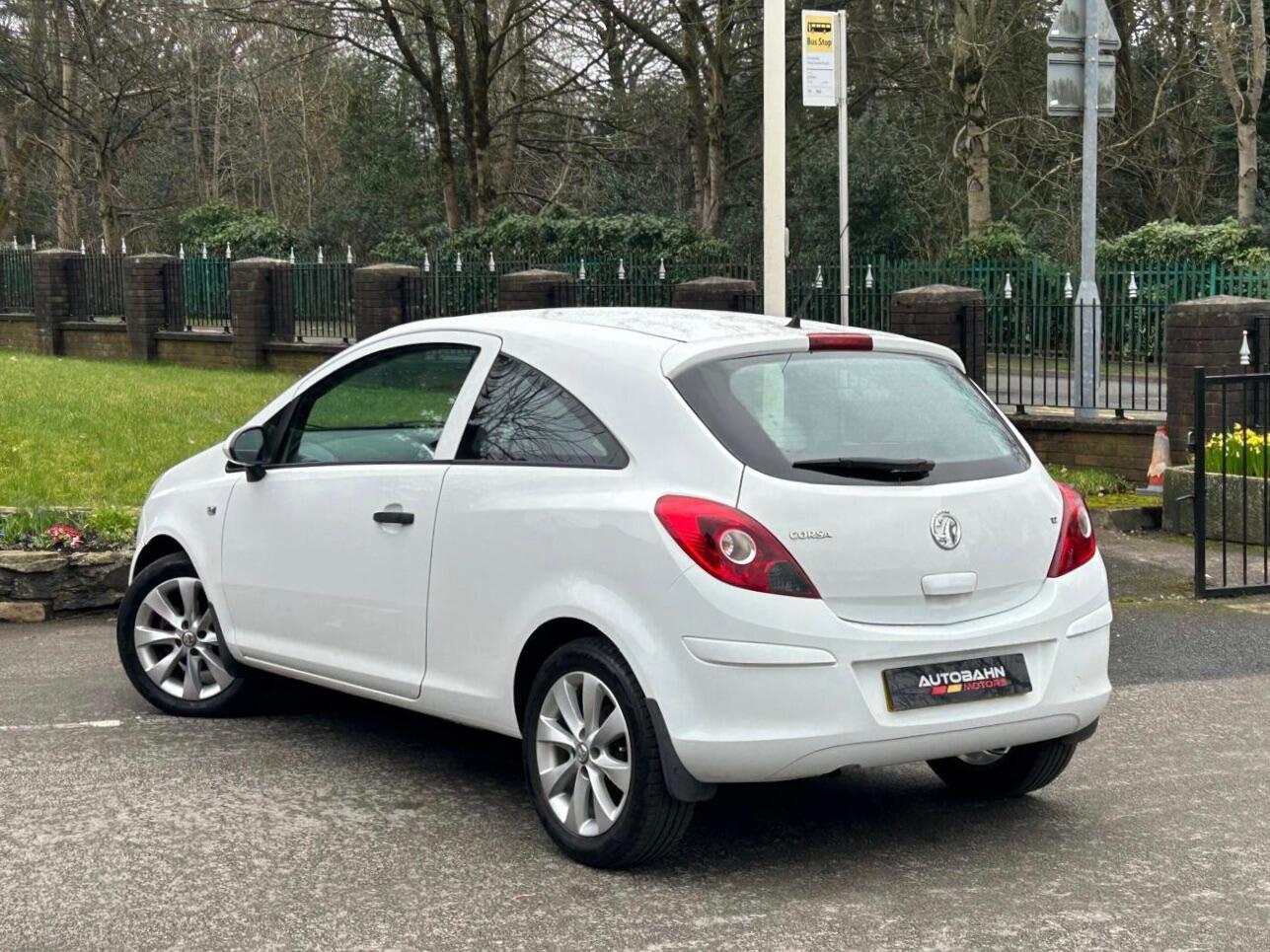 Used Vauxhall Corsa 2012 for sale - 77709490: Photo 12