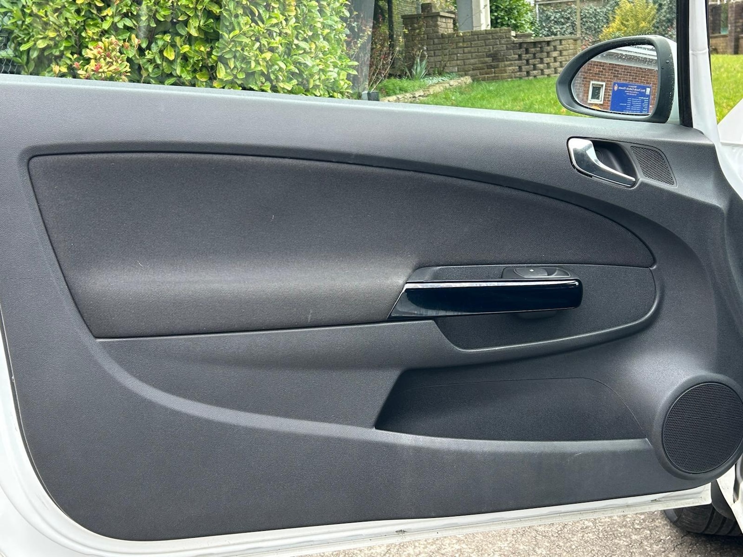 Used Vauxhall Corsa 2012 for sale - 77709490: Photo 32