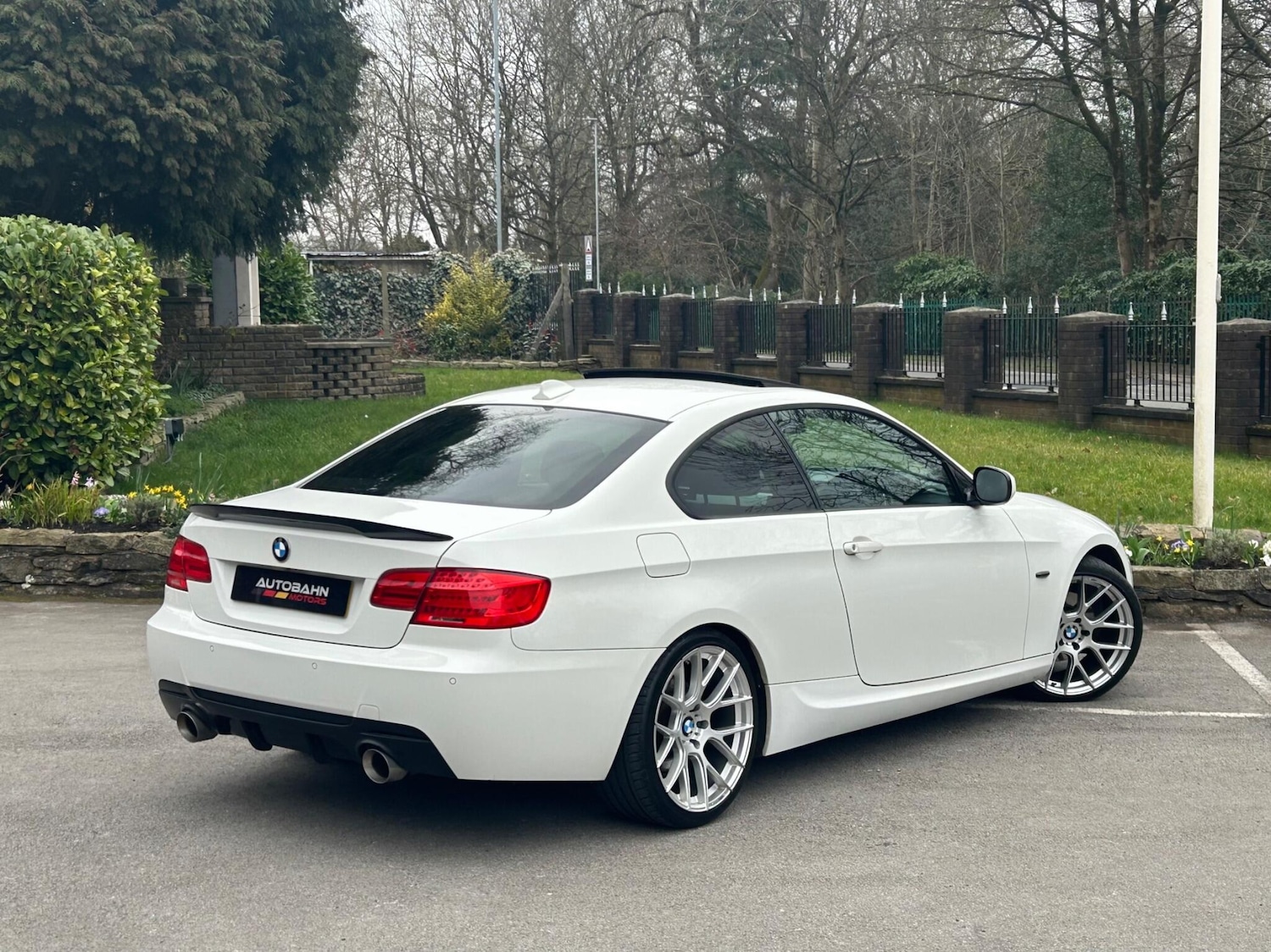 Used BMW 3 Series 2011 for sale - 77799243: Photo 10