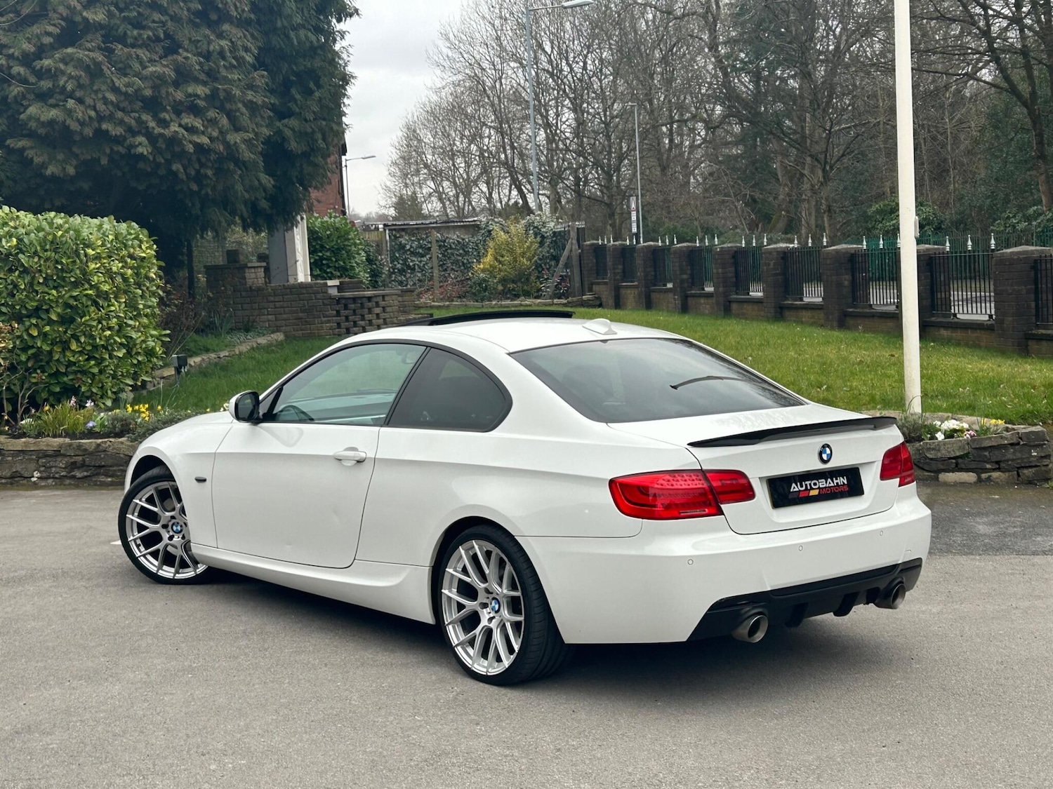 Used BMW 3 Series 2011 for sale - 77799243: Photo 13