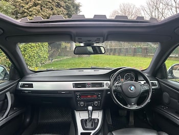 Used BMW 3 Series 2011 for sale - 77799243: Photo