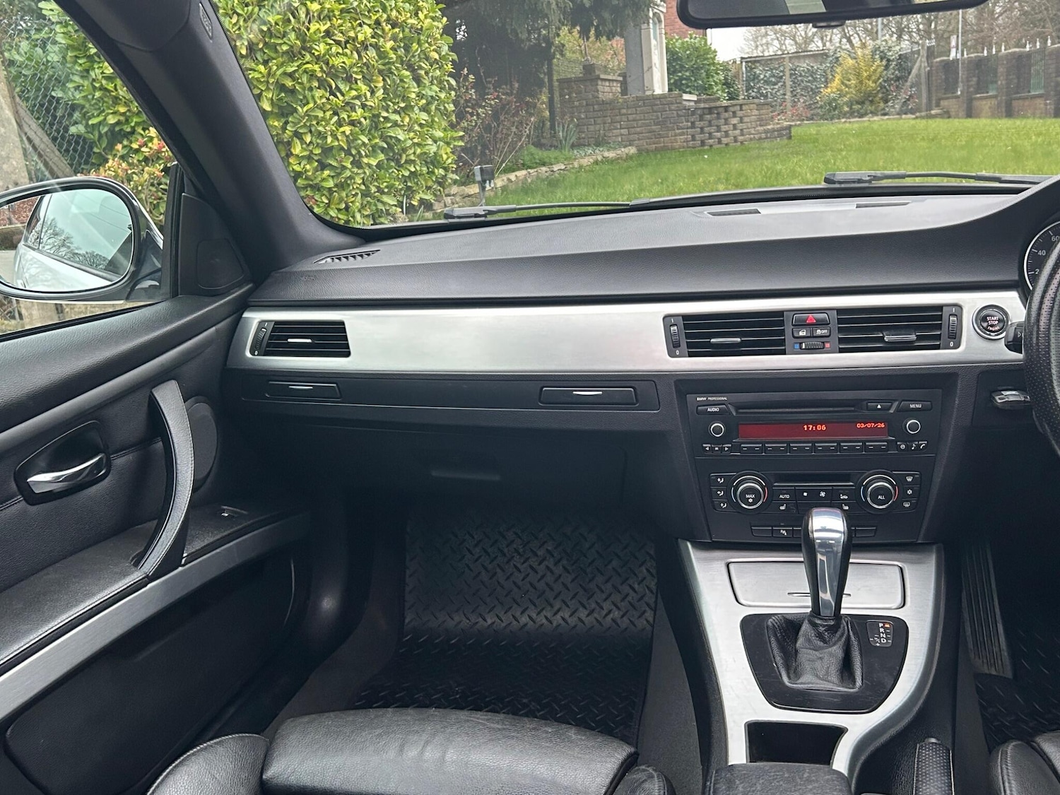 Used BMW 3 Series 2011 for sale - 77799243: Photo 40