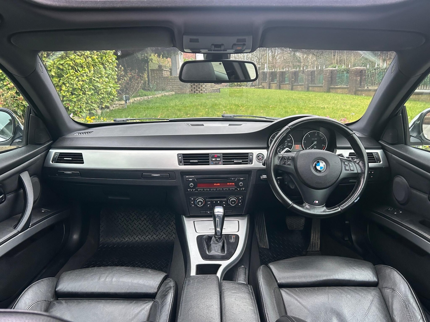 Used BMW 3 Series 2011 for sale - 77799243: Photo 44