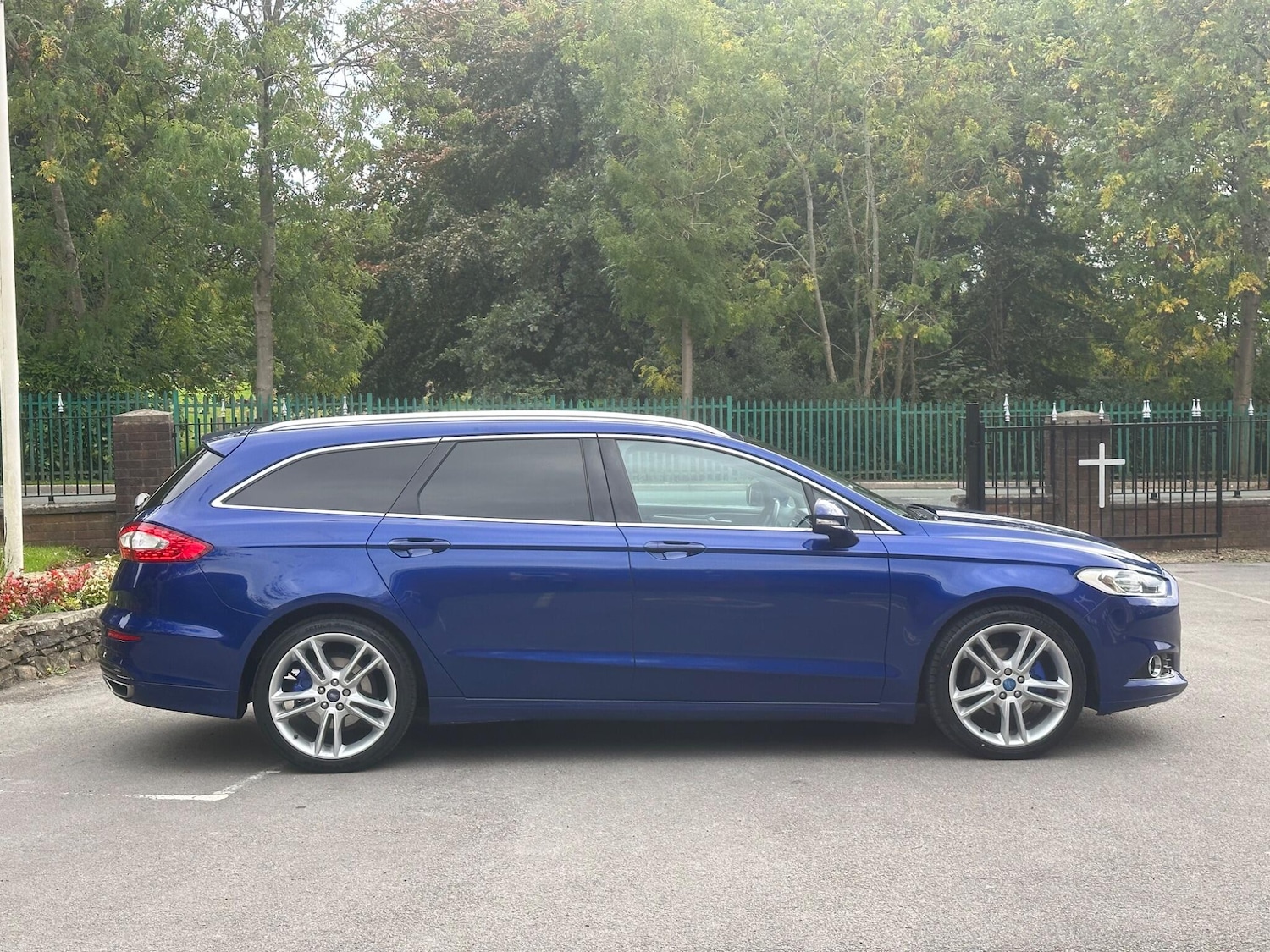 Used Ford Mondeo 2015 for sale - 76472104: Photo 14