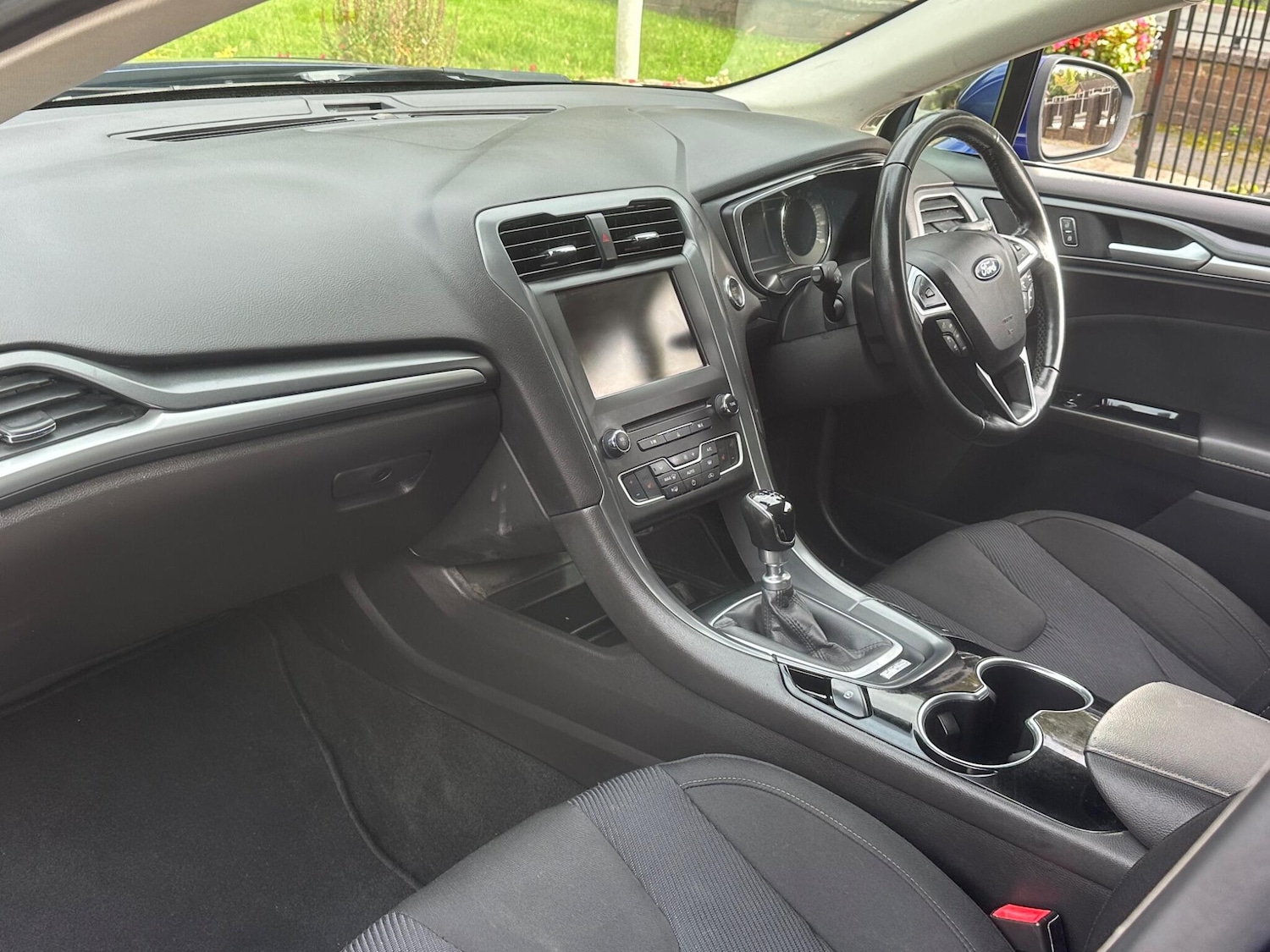 Used Ford Mondeo 2015 for sale - 76472104: Photo 43