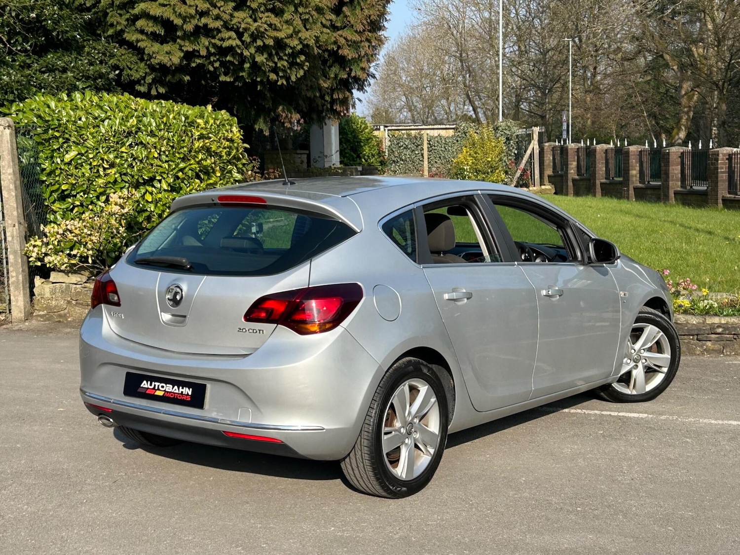 Used Vauxhall Astra 2012 for sale - 78047500: Photo 11