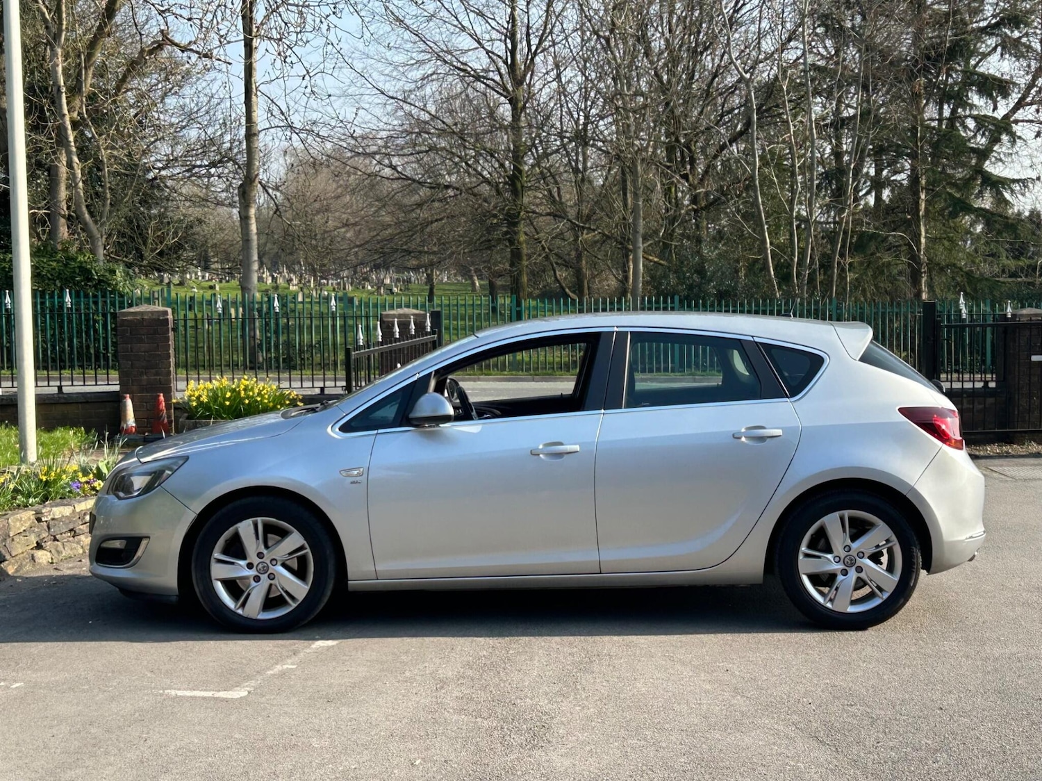 Used Vauxhall Astra 2012 for sale - 78047500: Photo 19