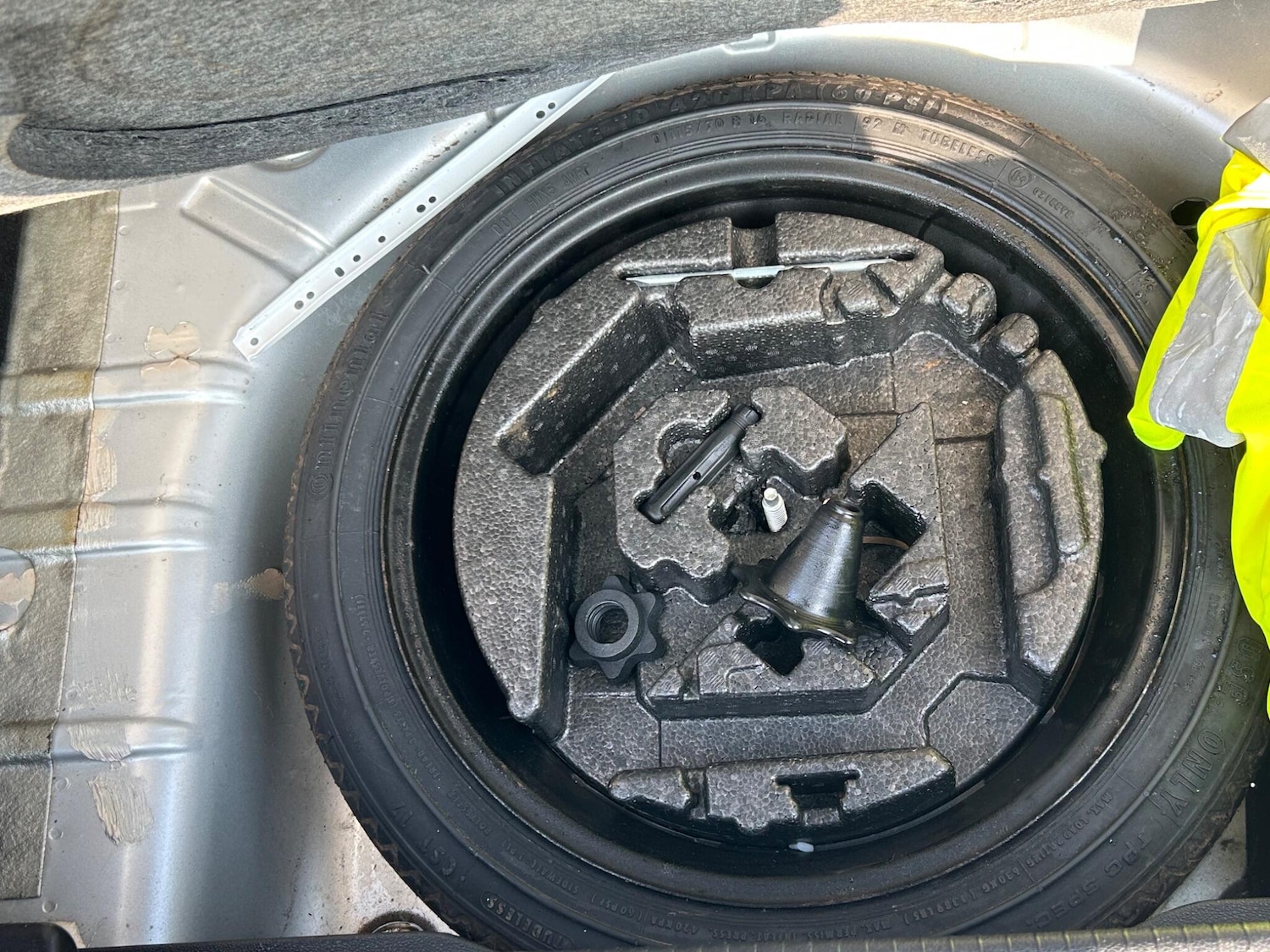 Used Vauxhall Astra 2012 for sale - 78047500: Photo 25