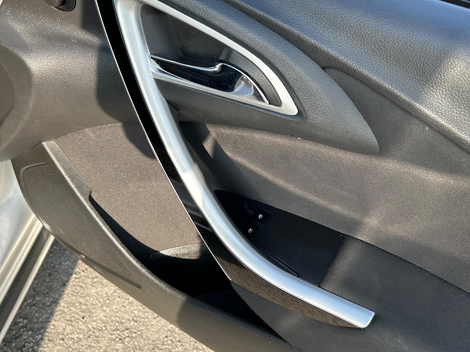 Used Vauxhall Astra 2012 for sale - 78047500: Photo 30