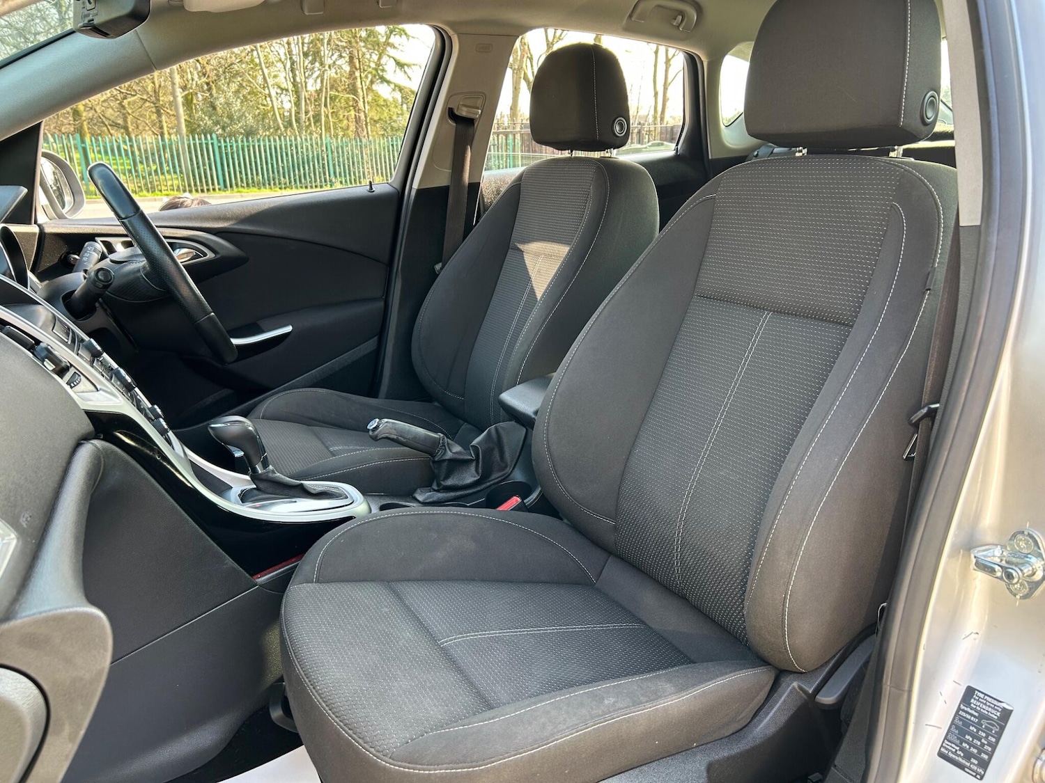 Used Vauxhall Astra 2012 for sale - 78047500: Photo 40