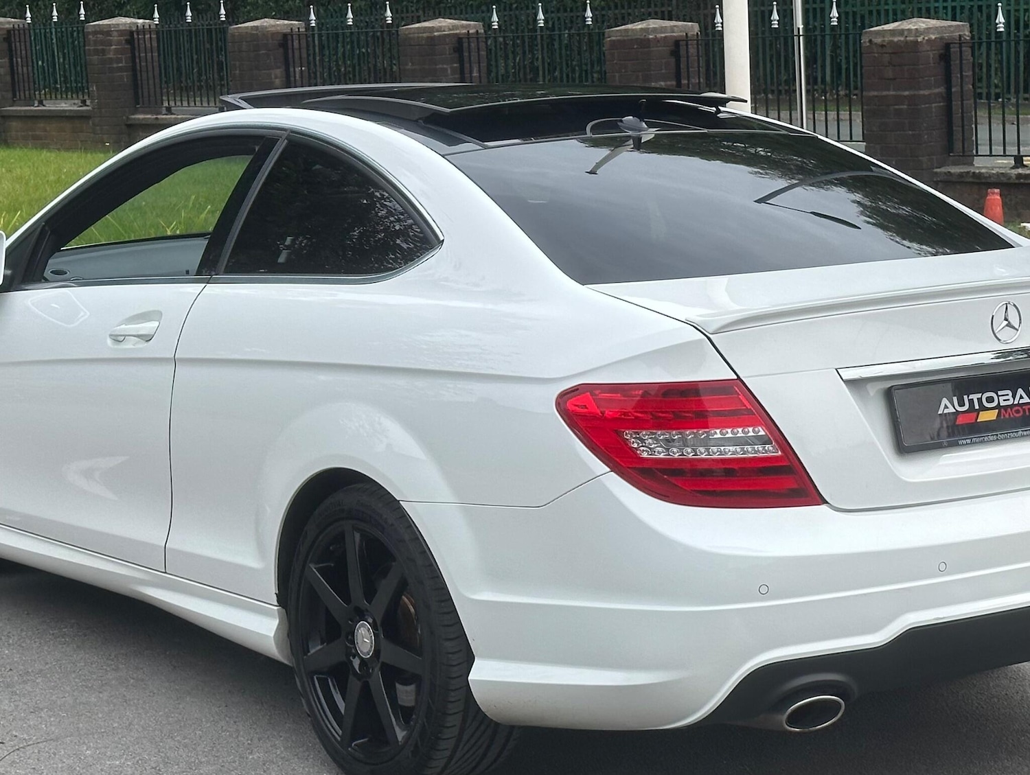 Used Mercedes-Benz C Class 2015 for sale - 76753054: Photo 10