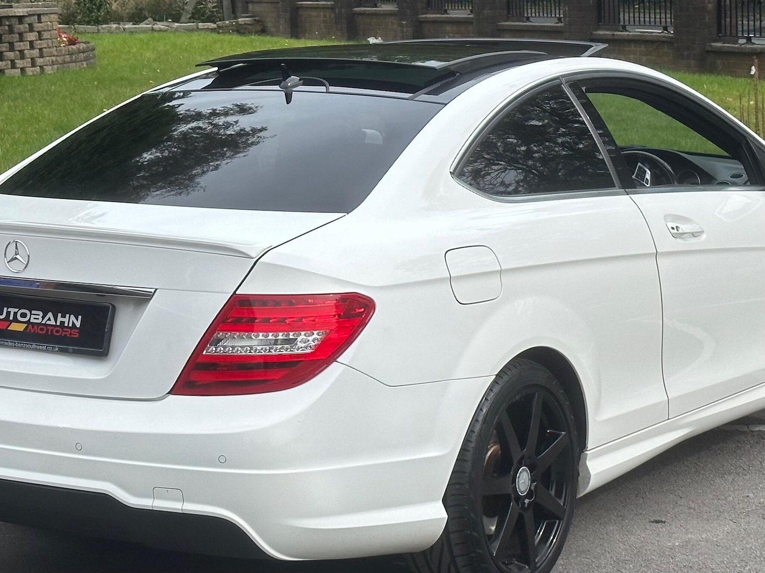 Used Mercedes-Benz C Class 2015 for sale - 76753054: Photo 13