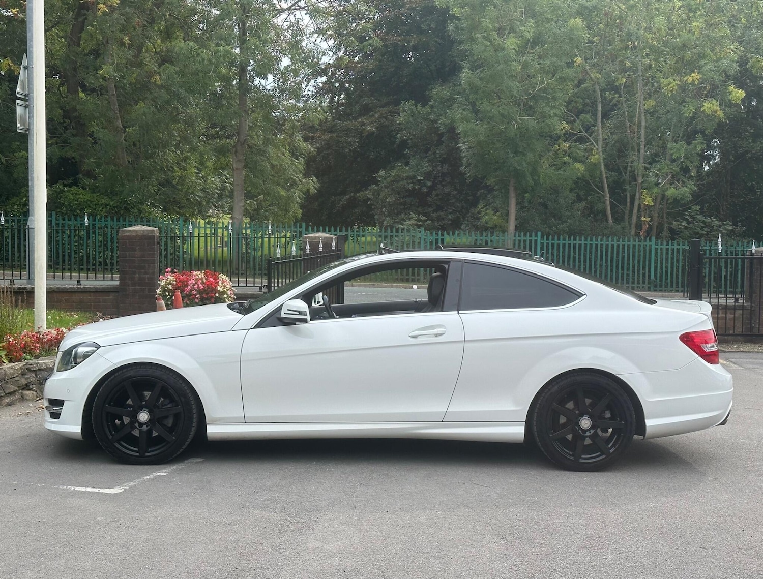 Used Mercedes-Benz C Class 2015 for sale - 76753054: Photo 19