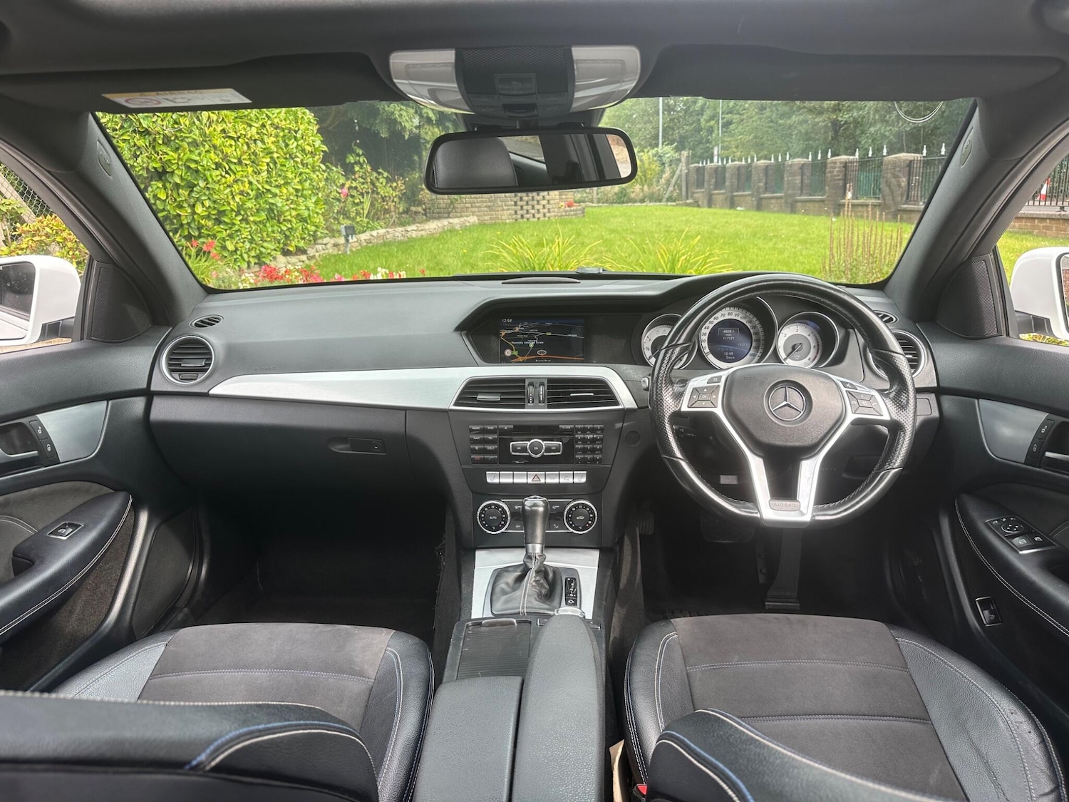 Used Mercedes-Benz C Class 2015 for sale - 76753054: Photo 37