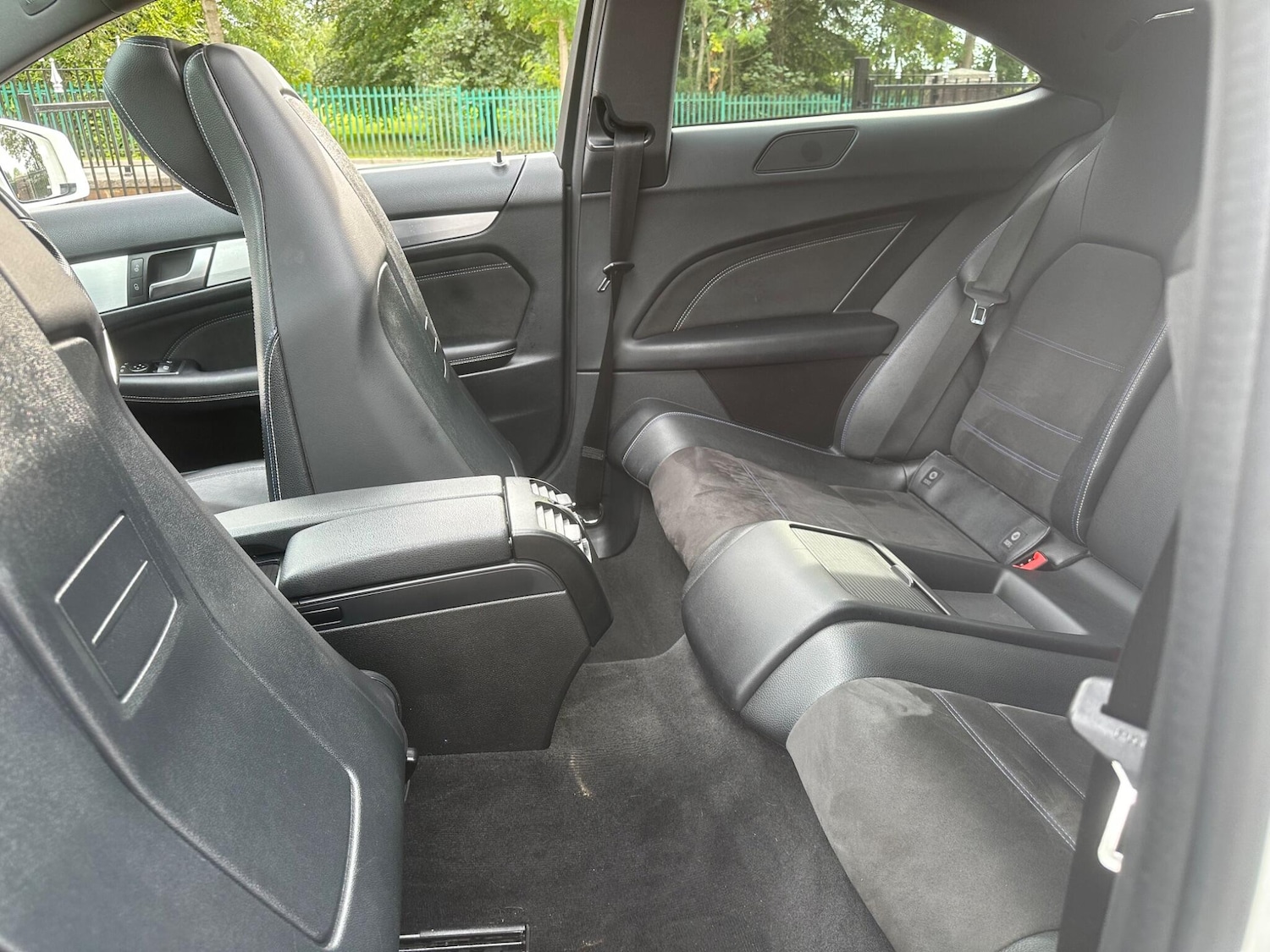 Used Mercedes-Benz C Class 2015 for sale - 76753054: Photo 38