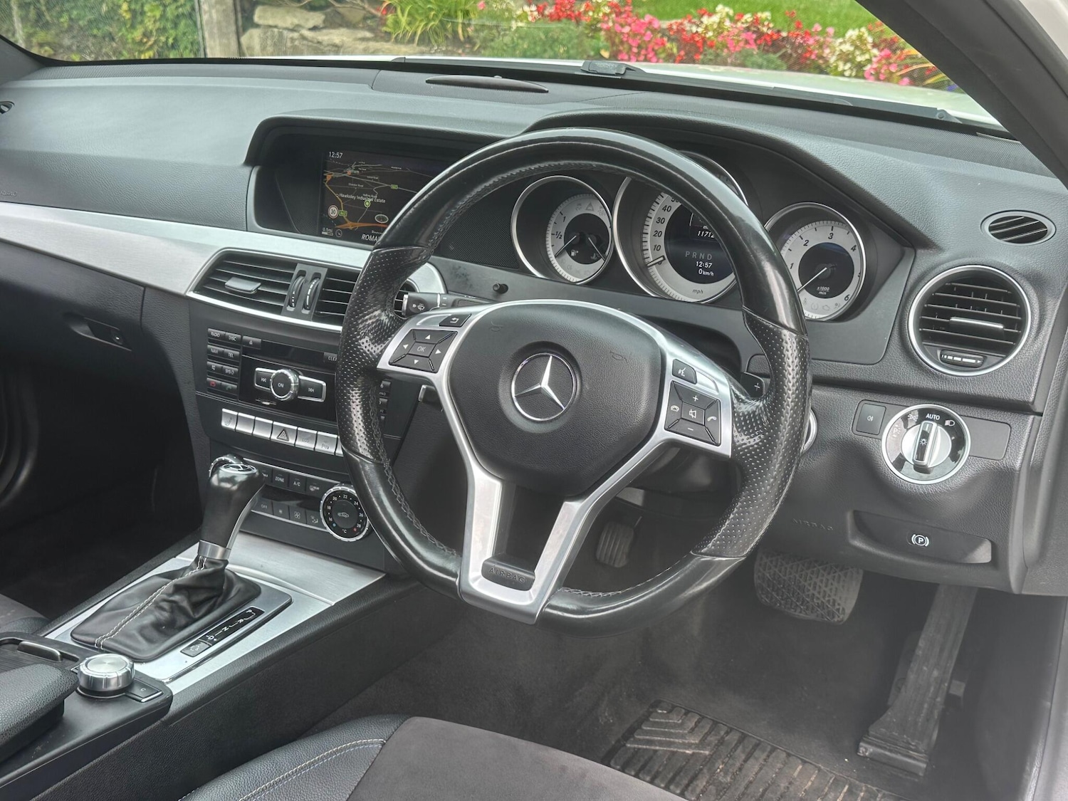Used Mercedes-Benz C Class 2015 for sale - 76753054: Photo 43