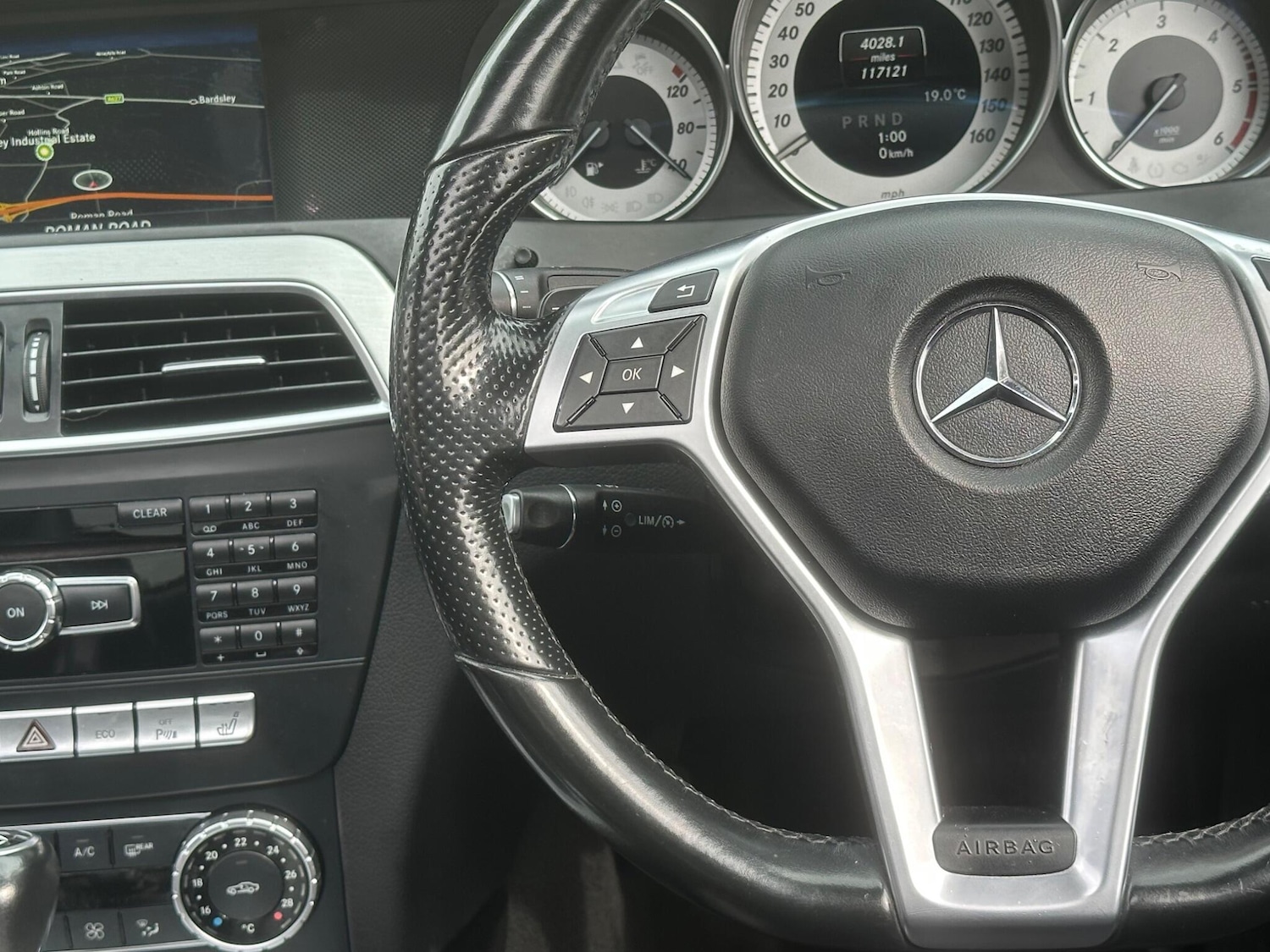 Used Mercedes-Benz C Class 2015 for sale - 76753054: Photo 47