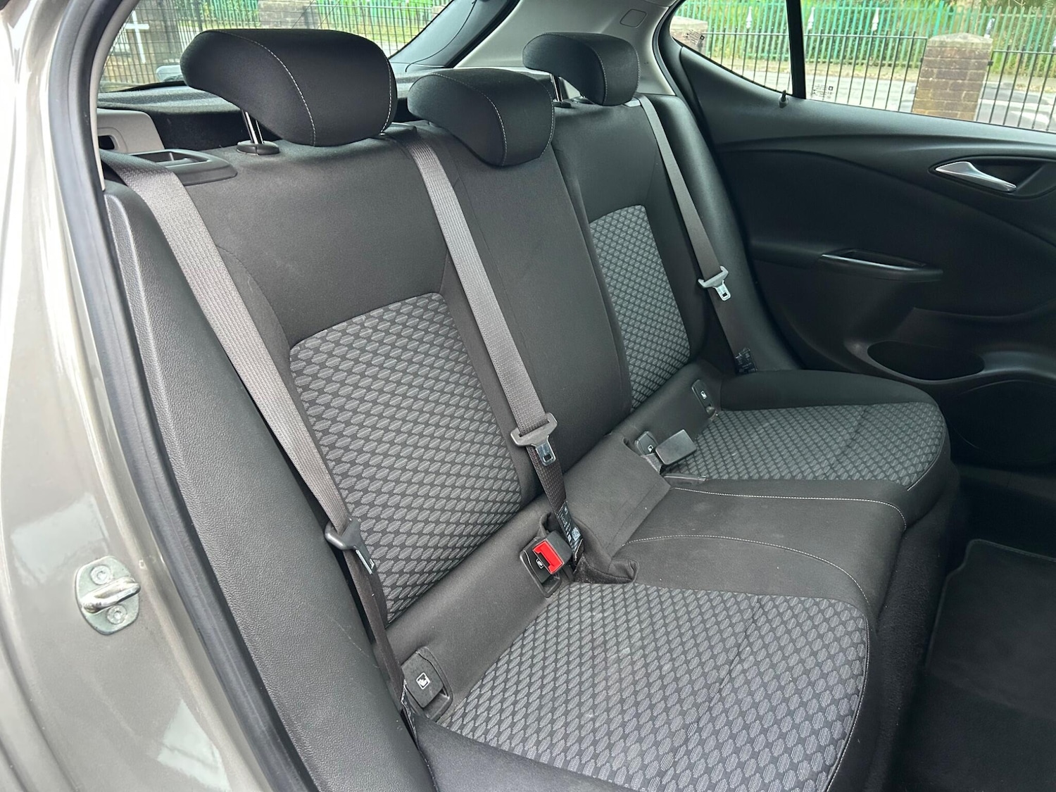 Used Vauxhall Astra for sale - 77809149: Photo 30