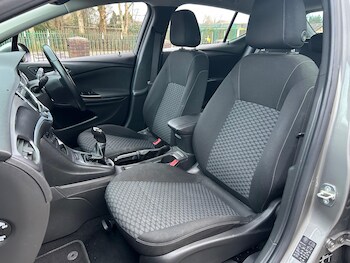 Used Vauxhall Astra 2016 for sale - 77809149: Photo