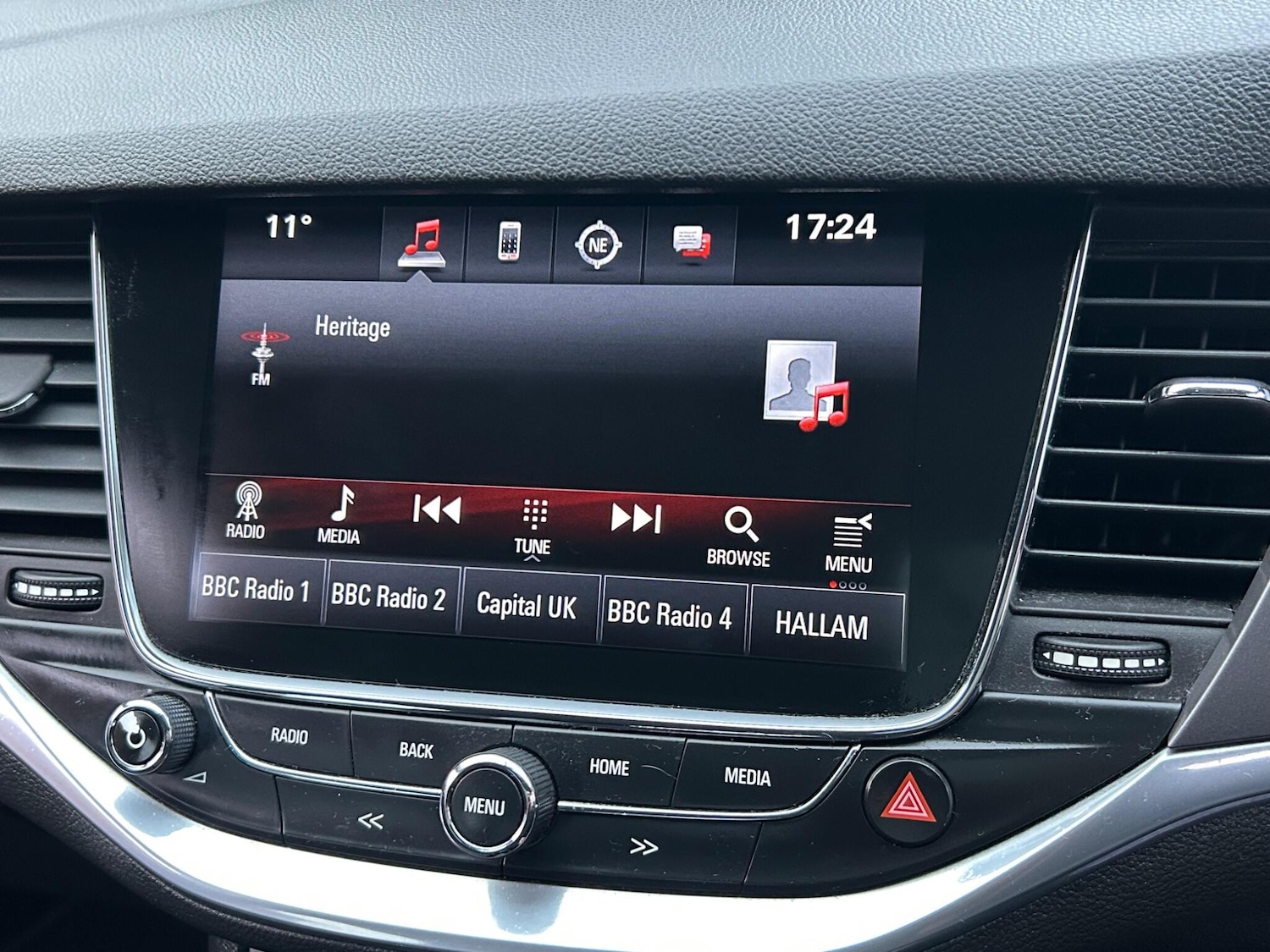 Used Vauxhall Astra for sale - 77809149: Photo 40