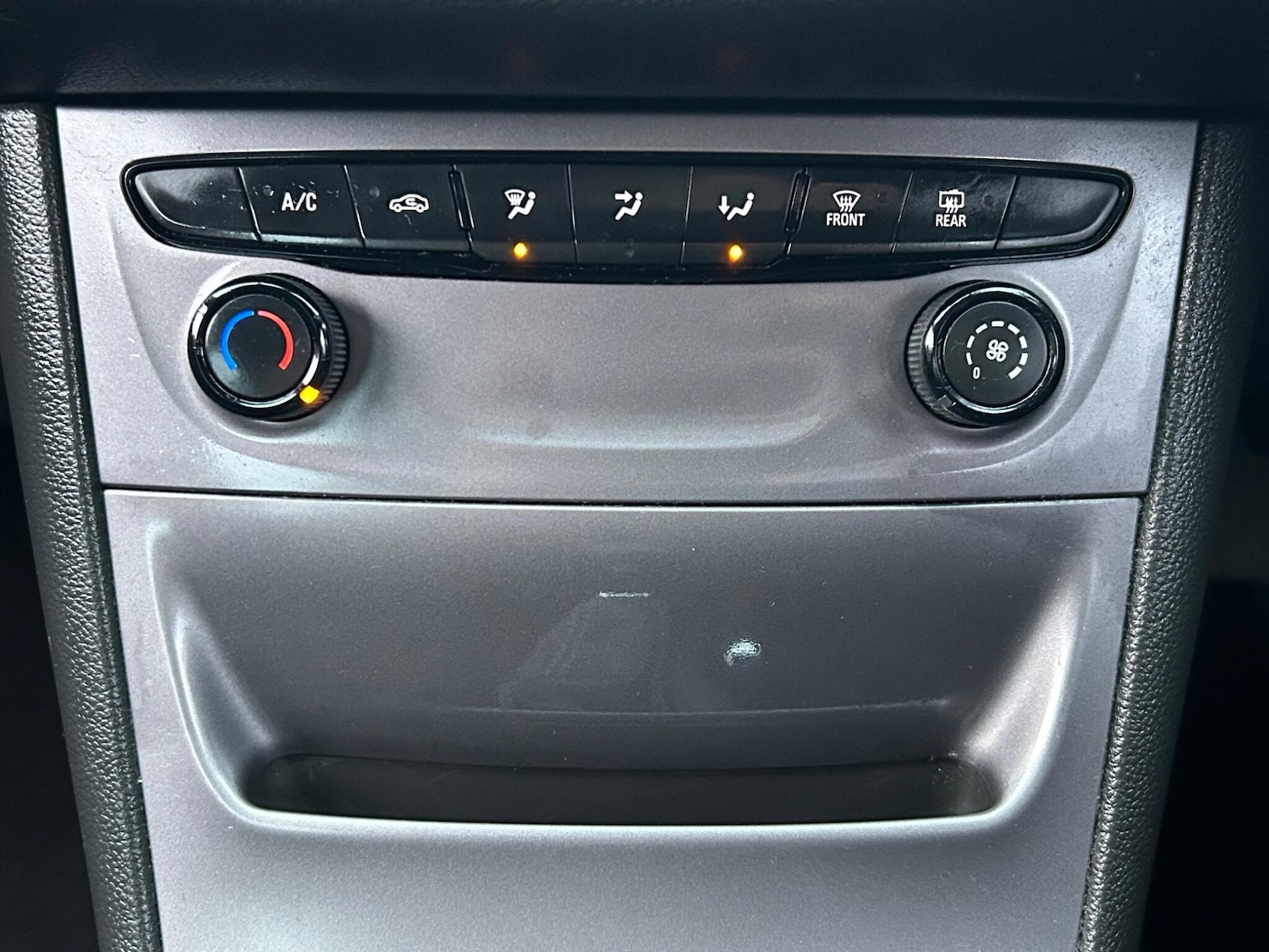 Used Vauxhall Astra for sale - 77809149: Photo 41