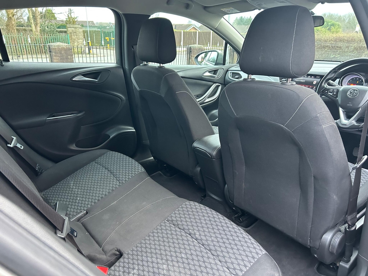 Used Vauxhall Astra for sale - 77809149: Photo 46