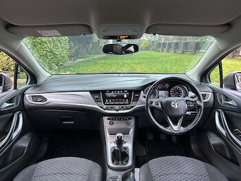 Used Vauxhall Astra 2016 for sale - 77809149: Photo