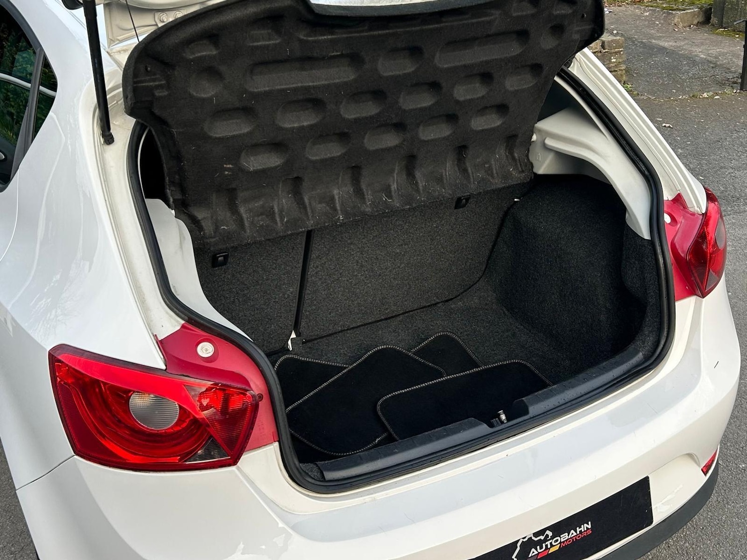 Used SEAT Ibiza 2011 for sale - 77783478: Photo 24