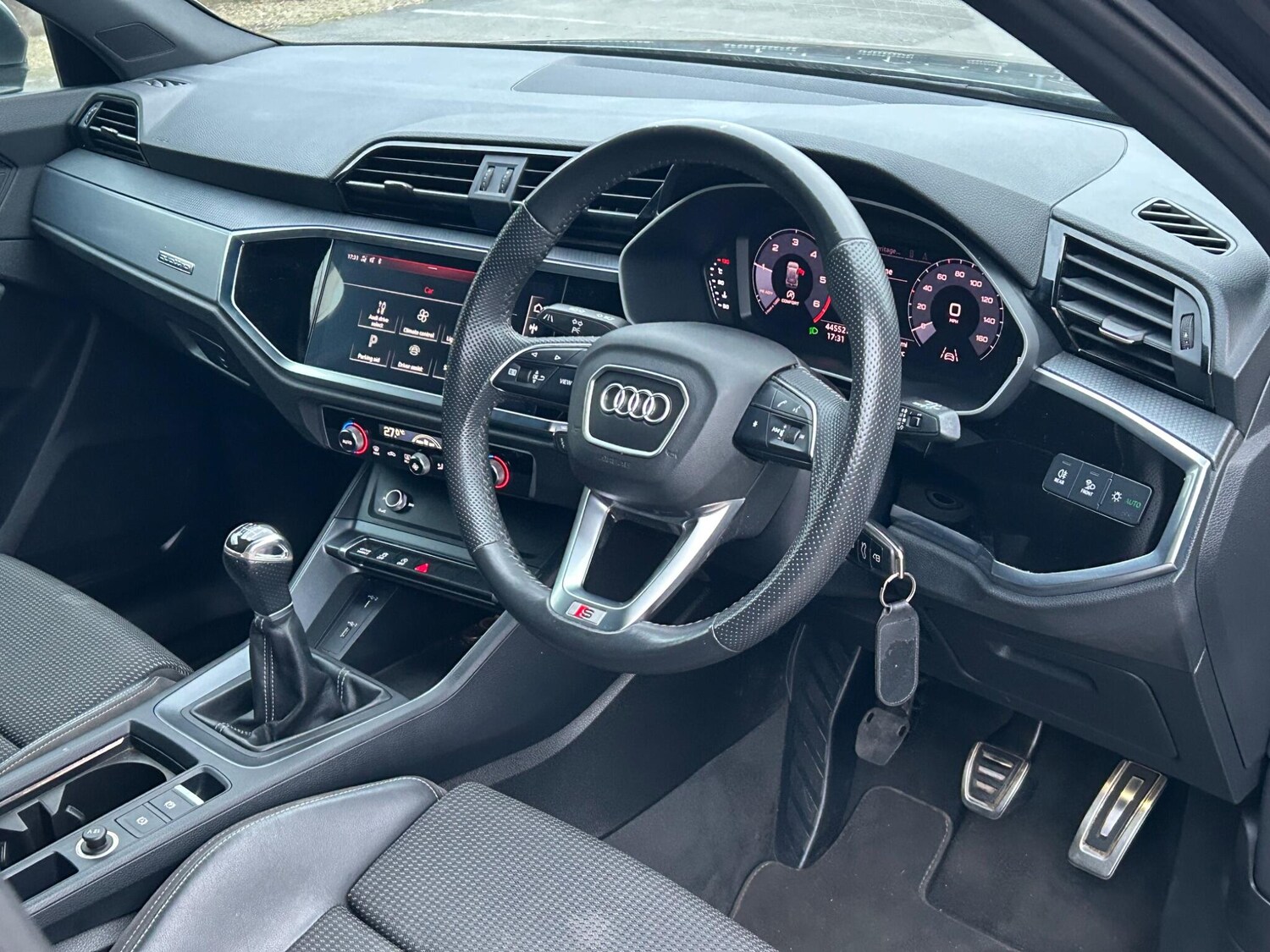 Used Audi Q3 2019 for sale - 77940010: Photo 28