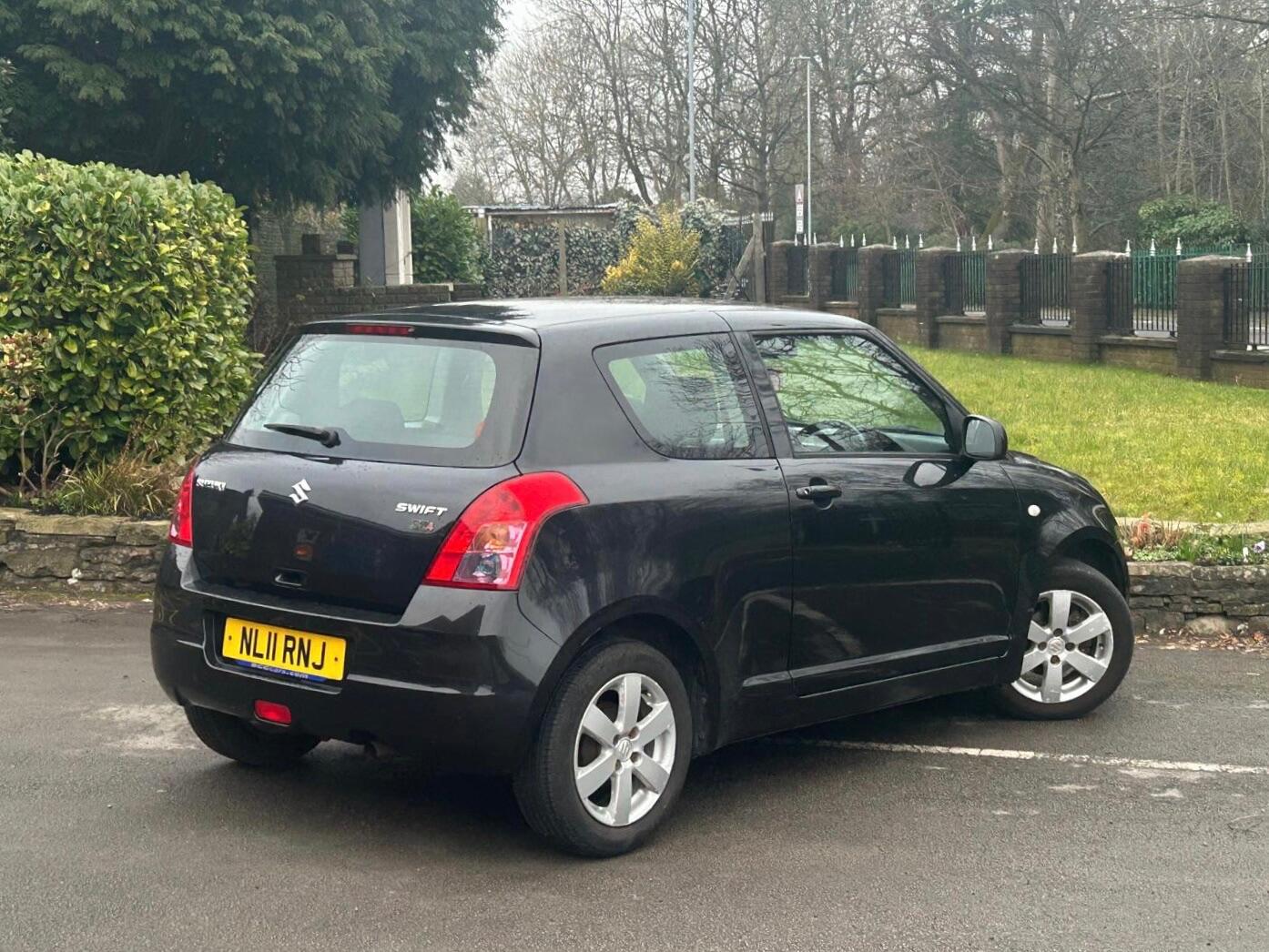 Used Suzuki Swift 2011 for sale - 78019659: Photo 12