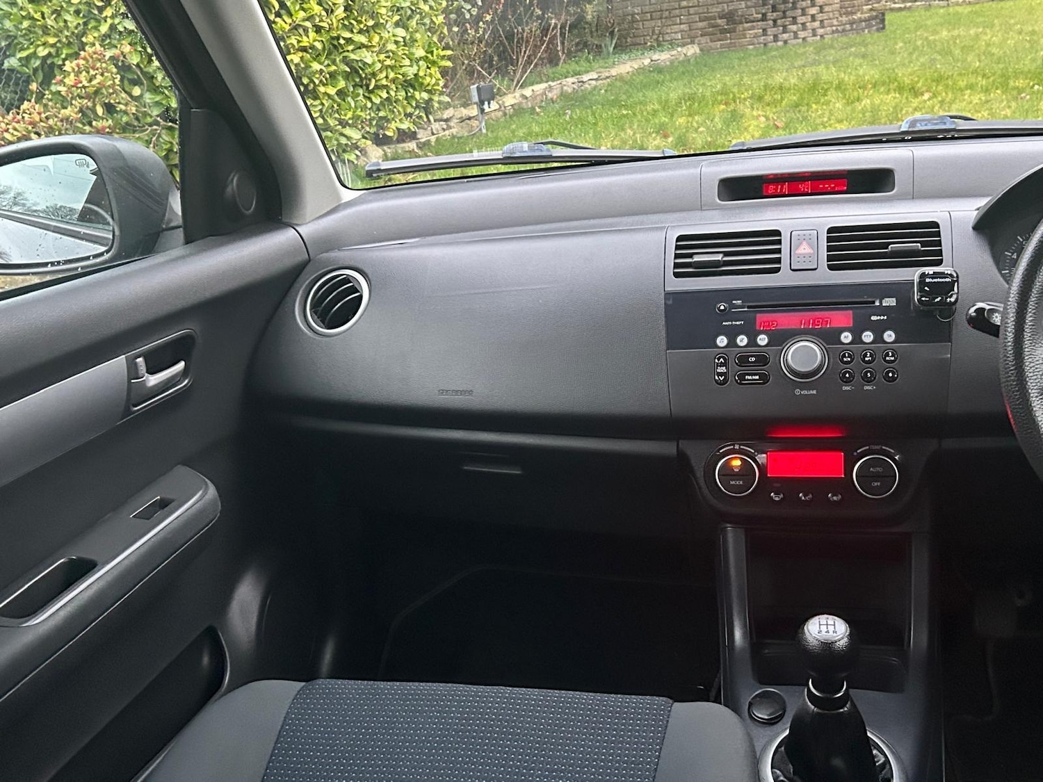 Used Suzuki Swift 2011 for sale - 78019659: Photo 25