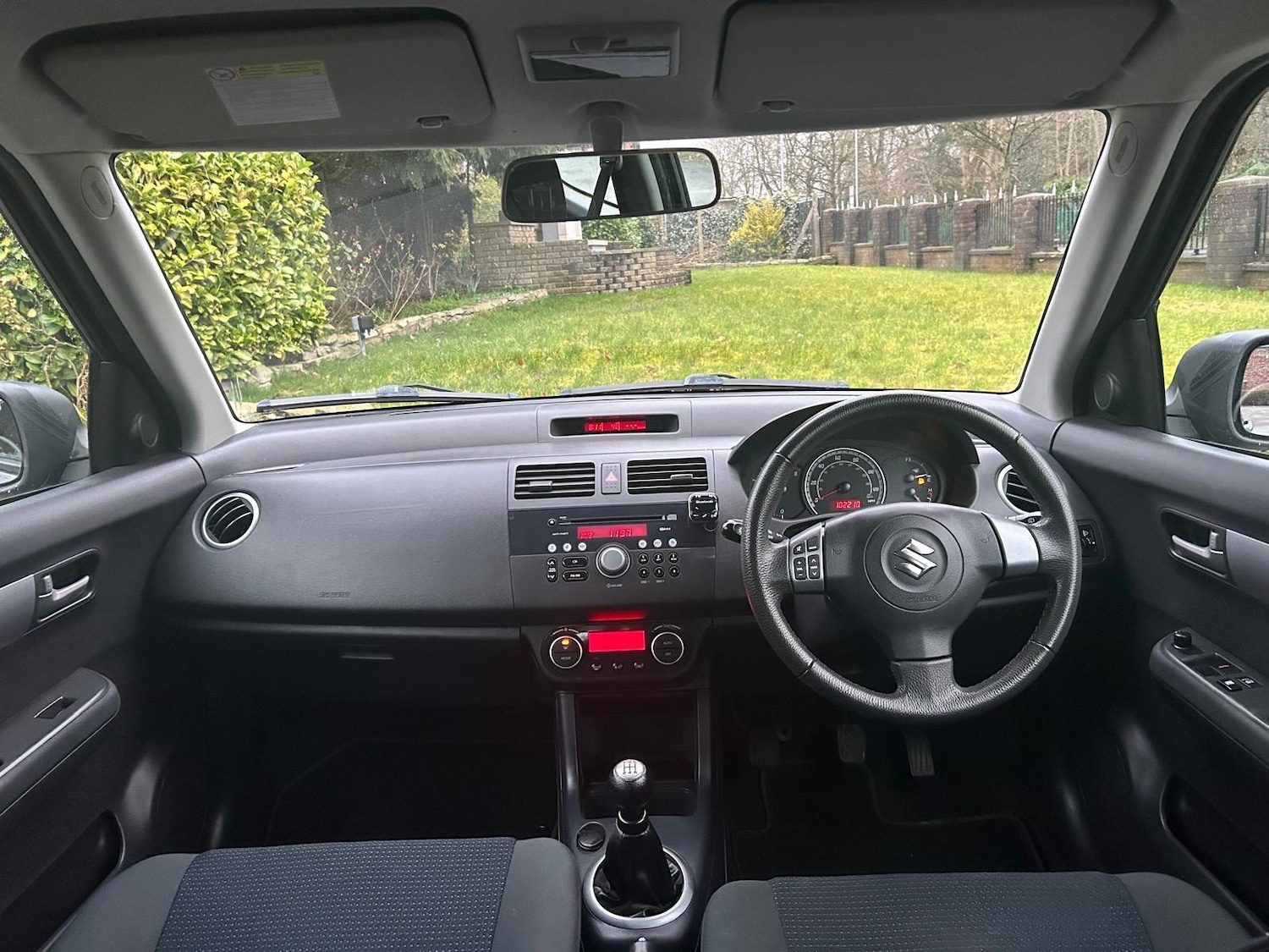 Used Suzuki Swift 2011 for sale - 78019659: Photo 3