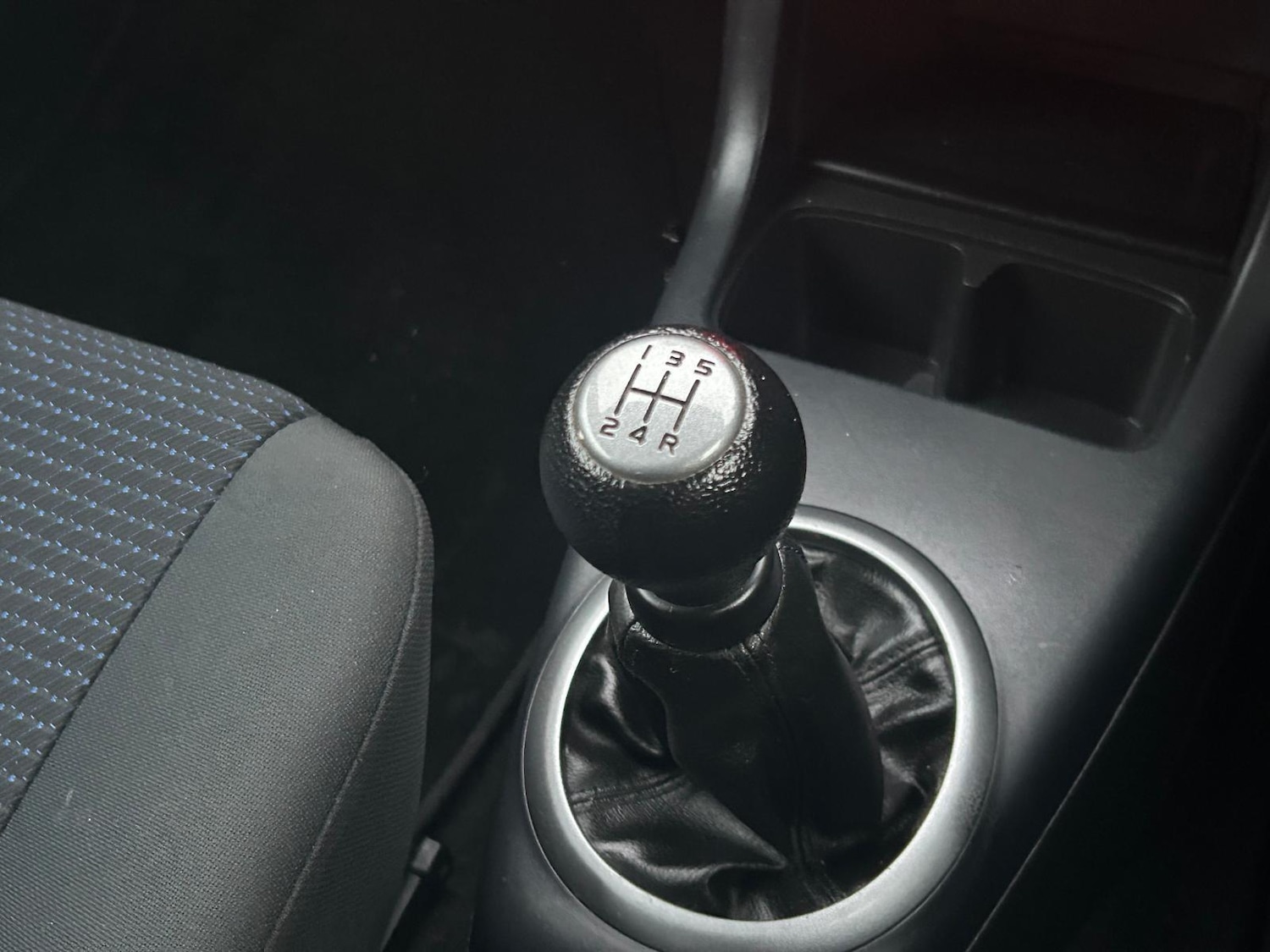 Used Suzuki Swift 2011 for sale - 78019659: Photo 34