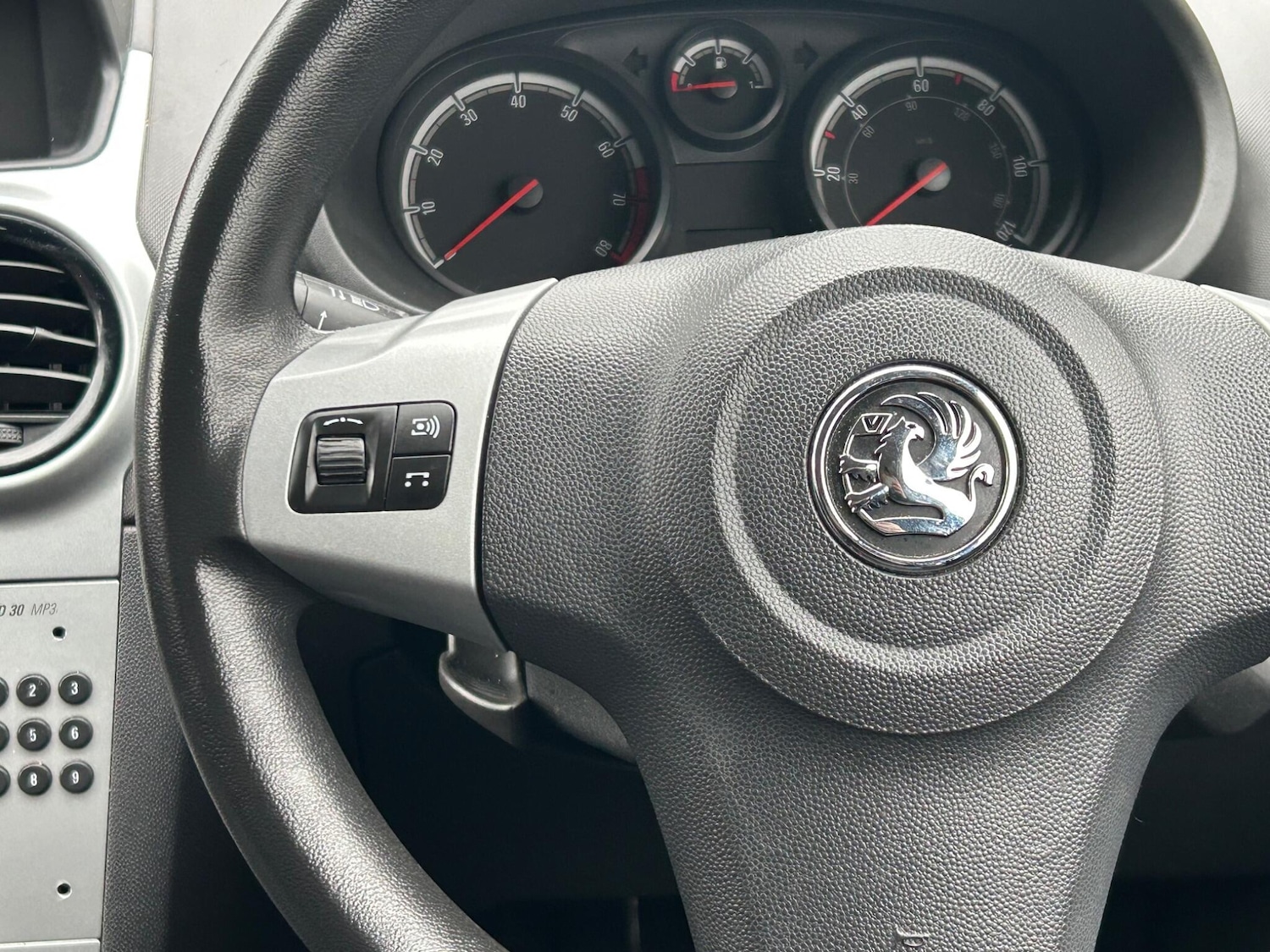 Used Vauxhall Corsa 2011 for sale - 77892670: Photo 30