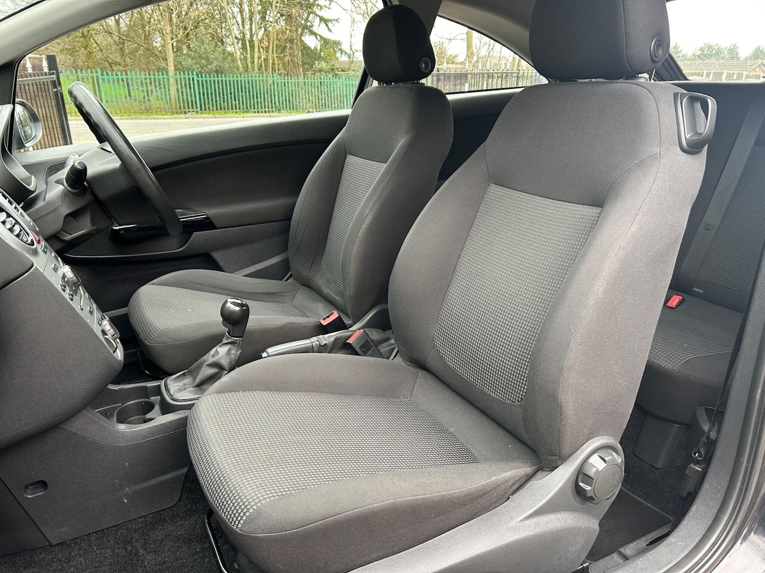 Used Vauxhall Corsa 2011 for sale - 77892670: Photo 36